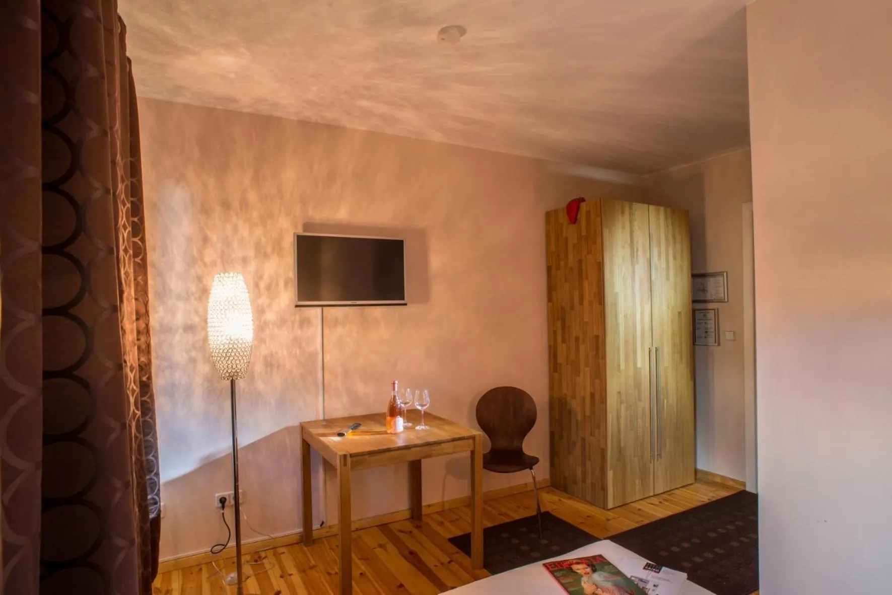 Decorative detail in Hotel Residenz Begaswinkel