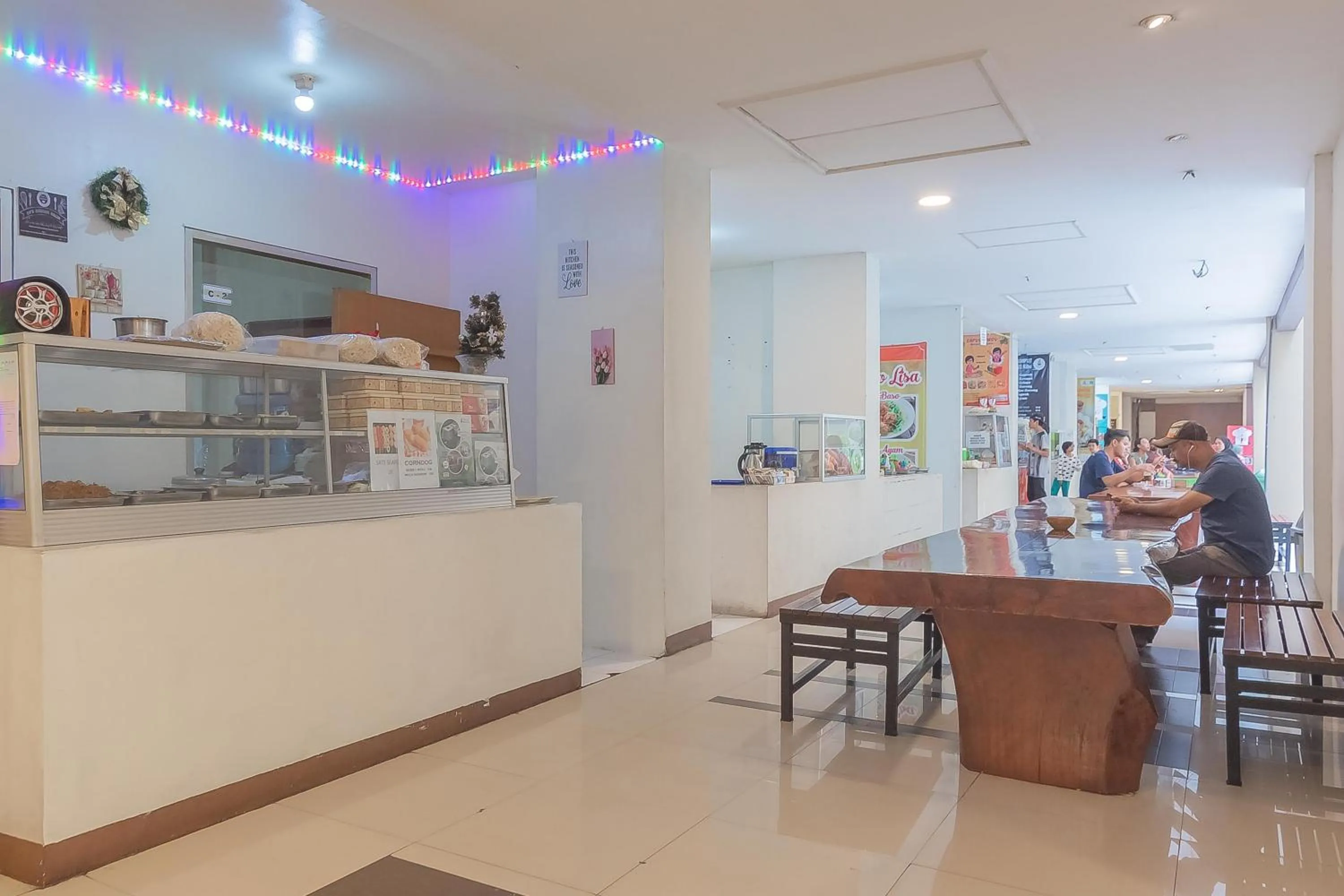 RedDoorz Apartment @ Emerald Towers Bandung