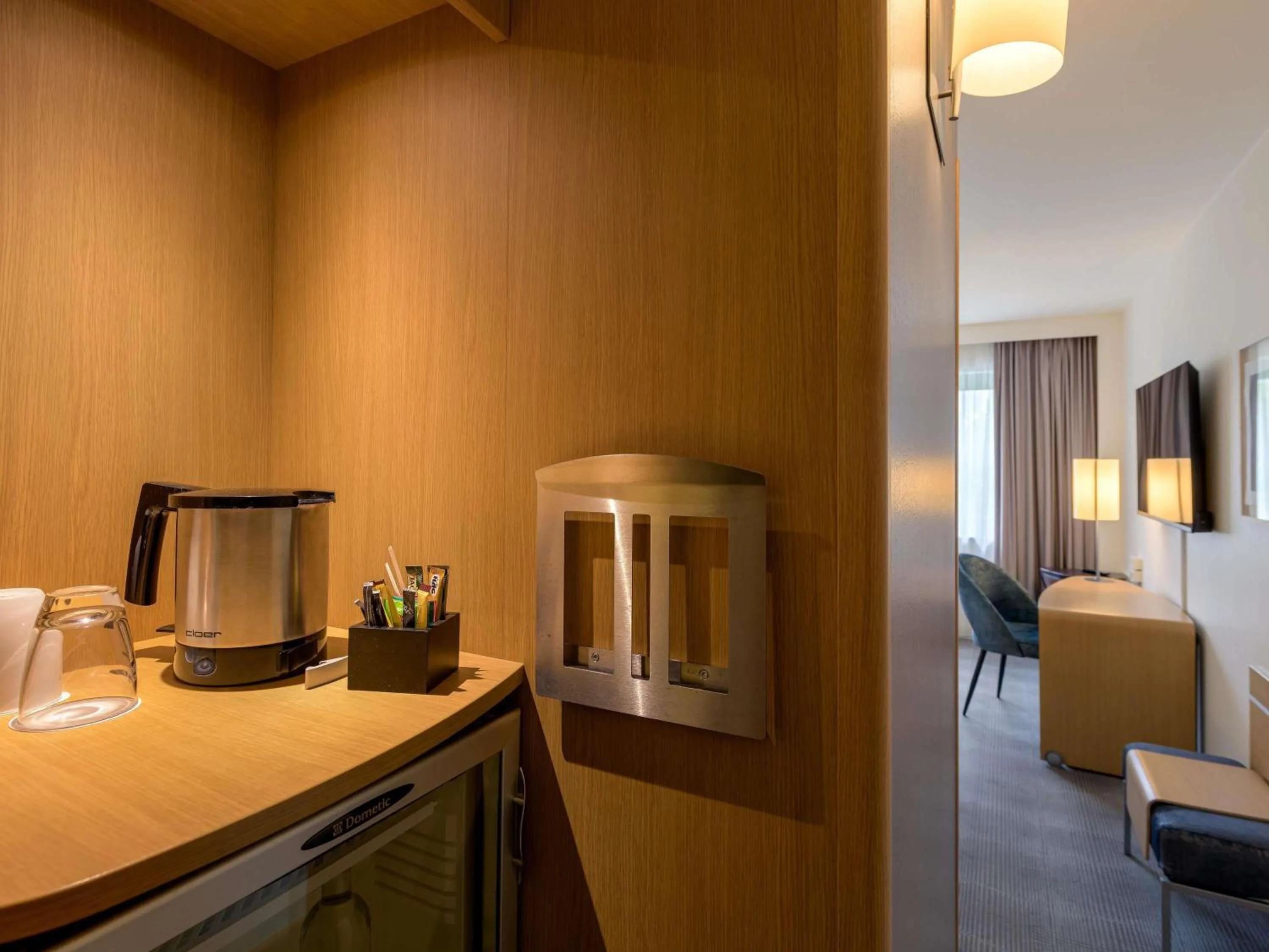 Bedroom in Novotel Aachen City