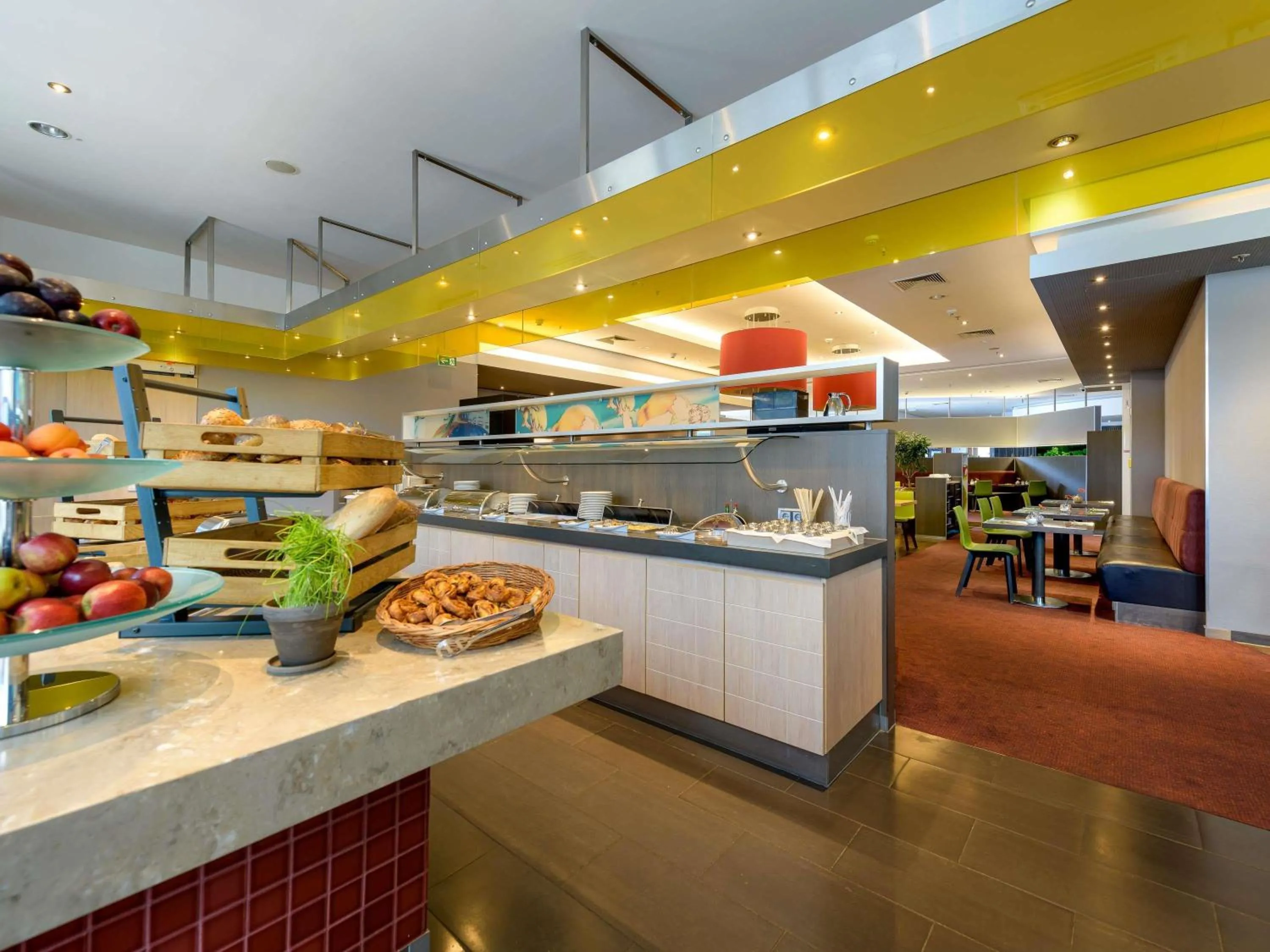 Breakfast in Novotel Aachen City