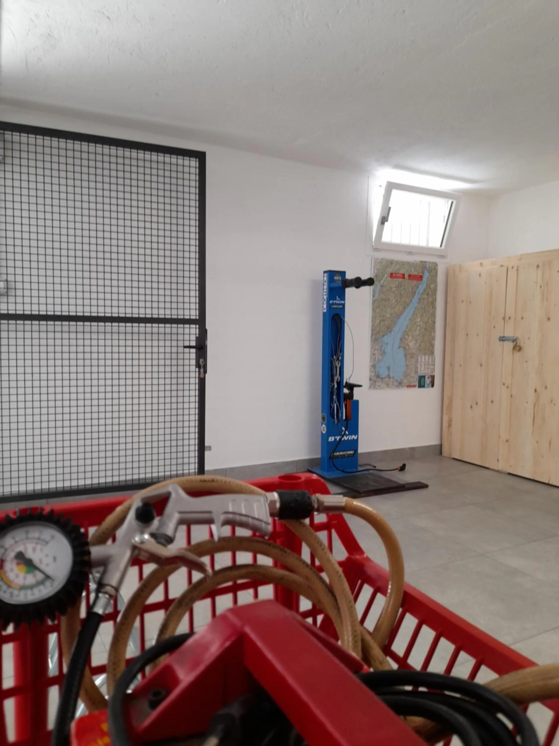 Cycling in Miravallesuites