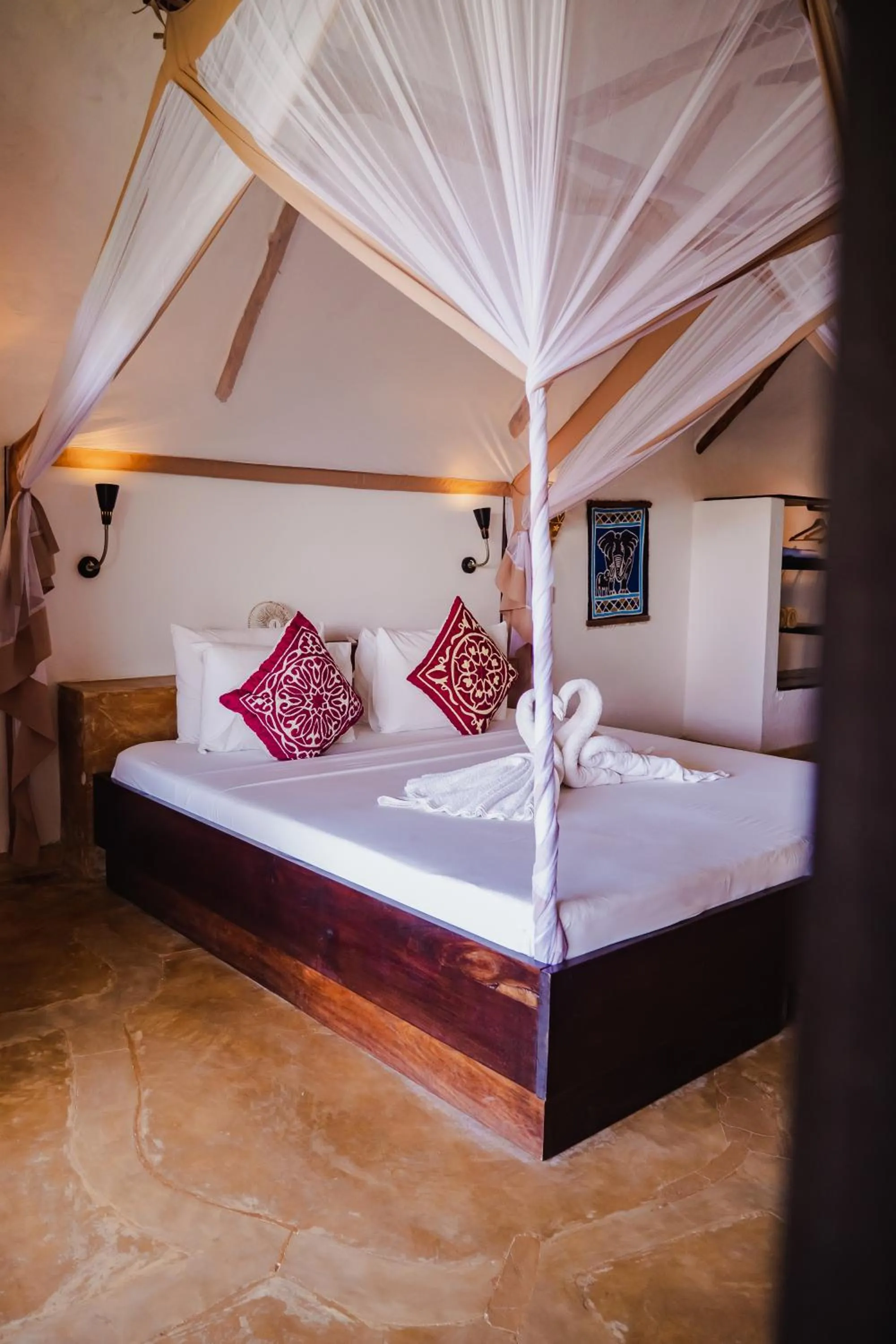 Decorative detail, Bed in Sunshine Bay Zanzibar - Adults Only