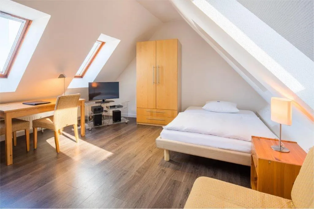 Photo of the whole room, Bed in Hotel Am Nockherberg