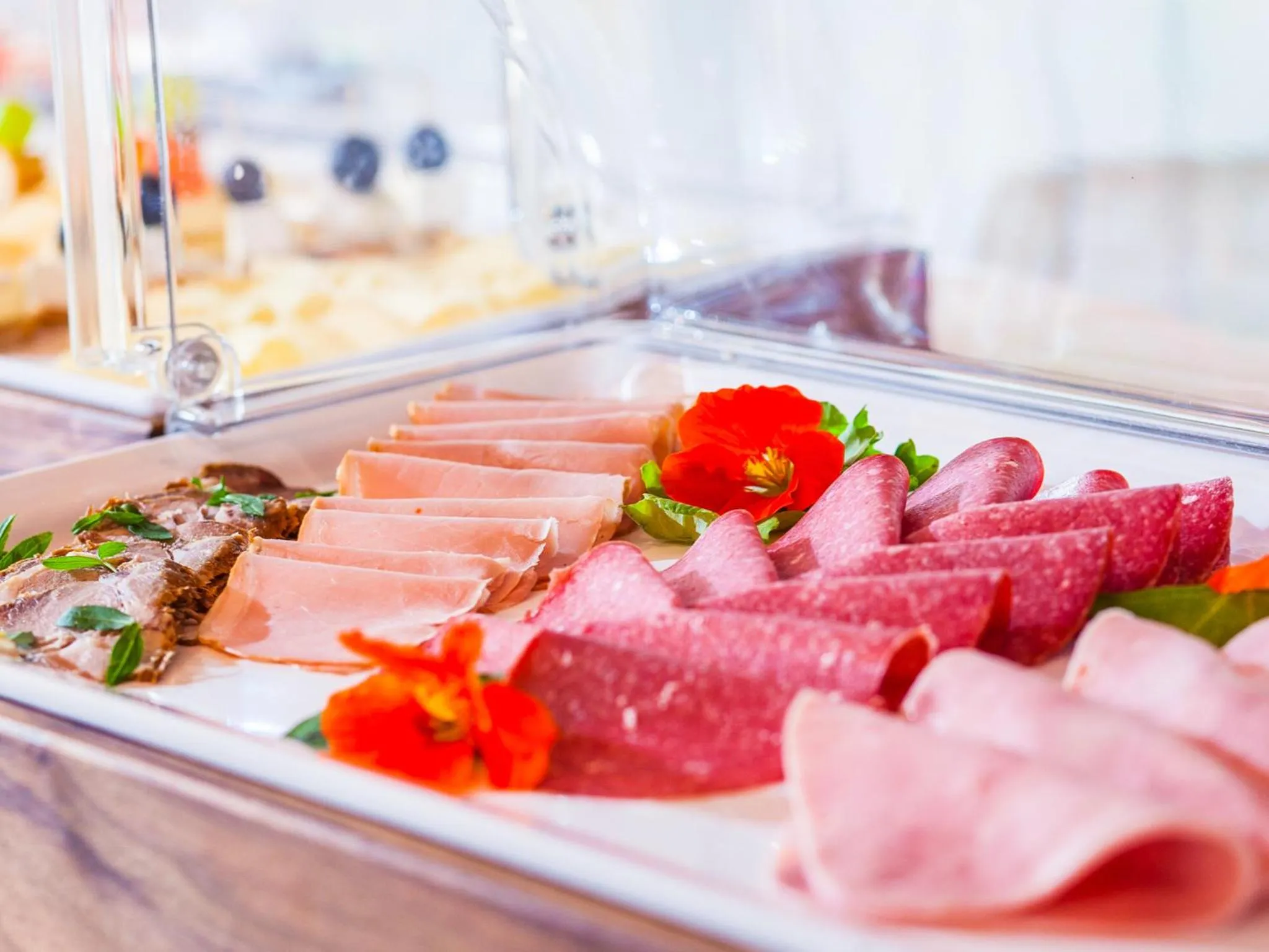 Buffet breakfast in Ahauser Landhotel