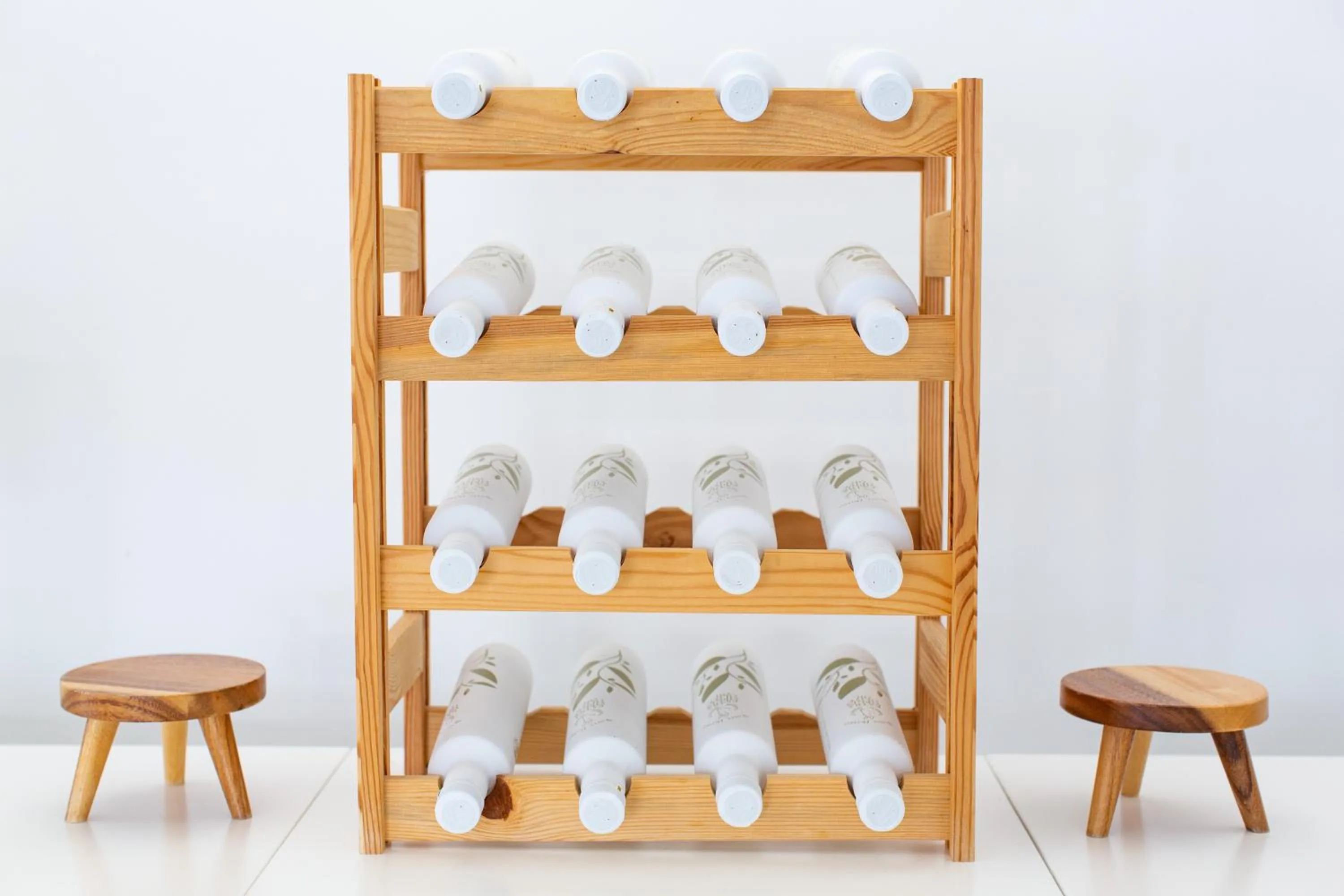 WHITE DONKEY BOUTIQUE Hotel