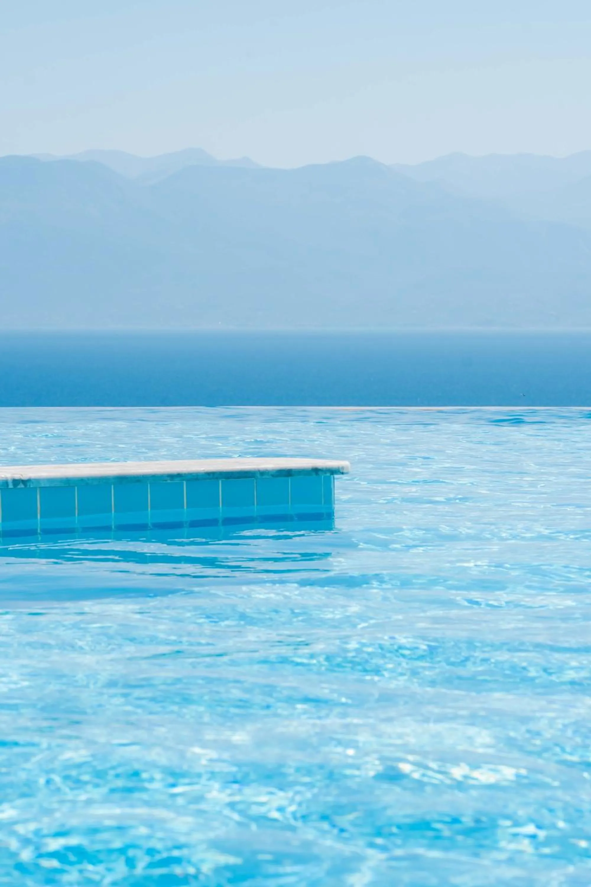 WHITE DONKEY BOUTIQUE Hotel