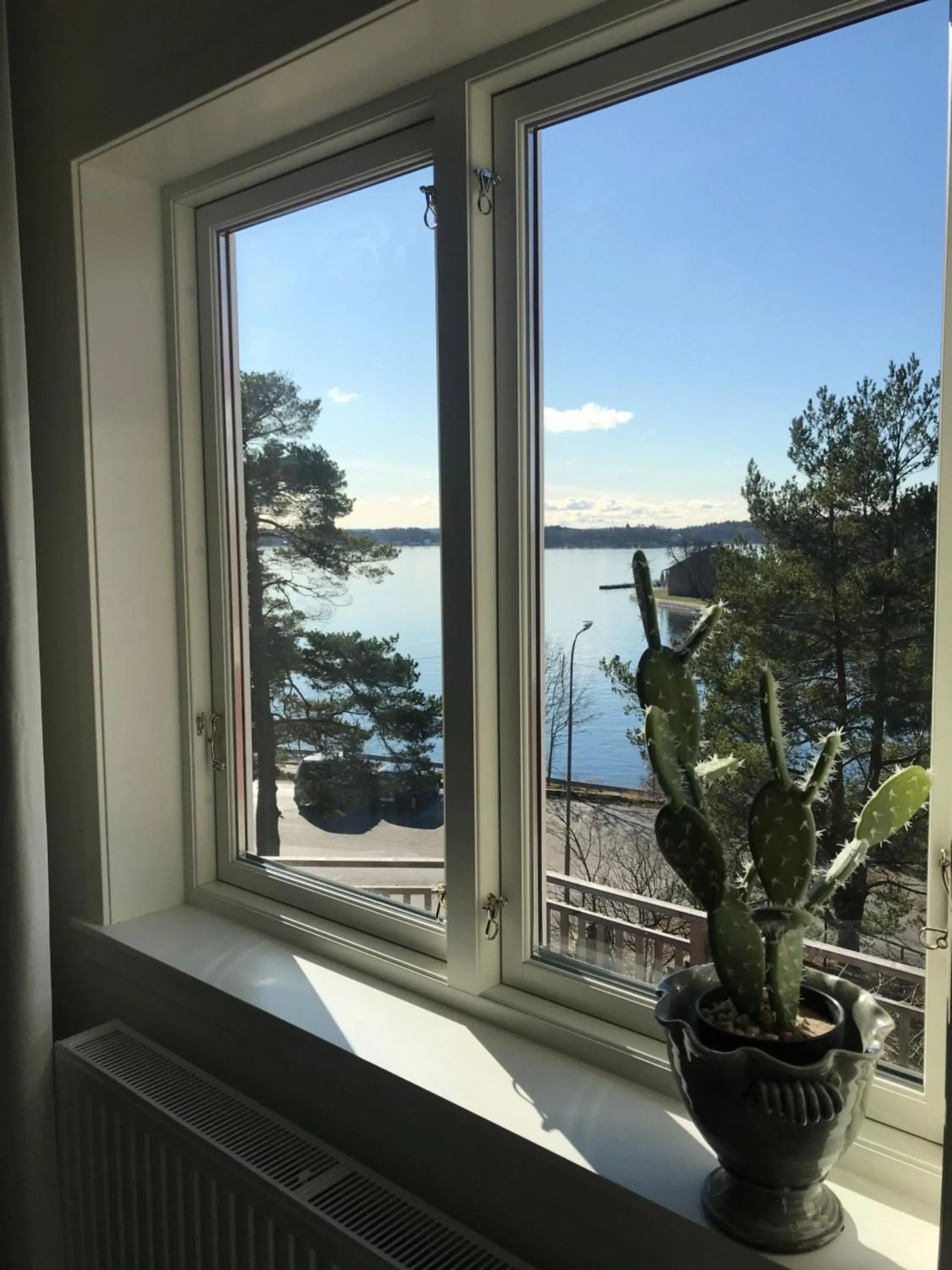 Sea view in Sjövillan B&B