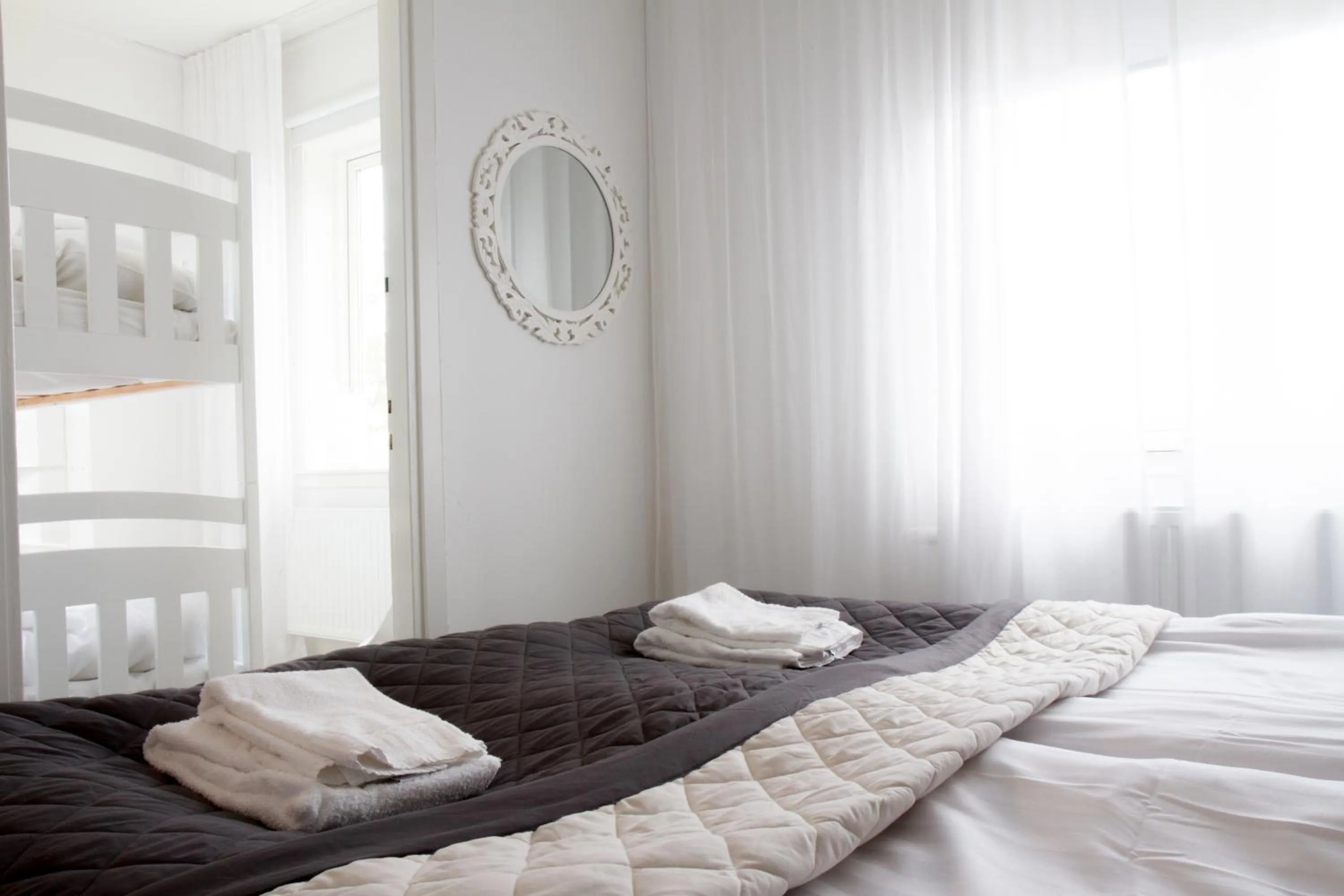 Bed in Sjövillan B&B