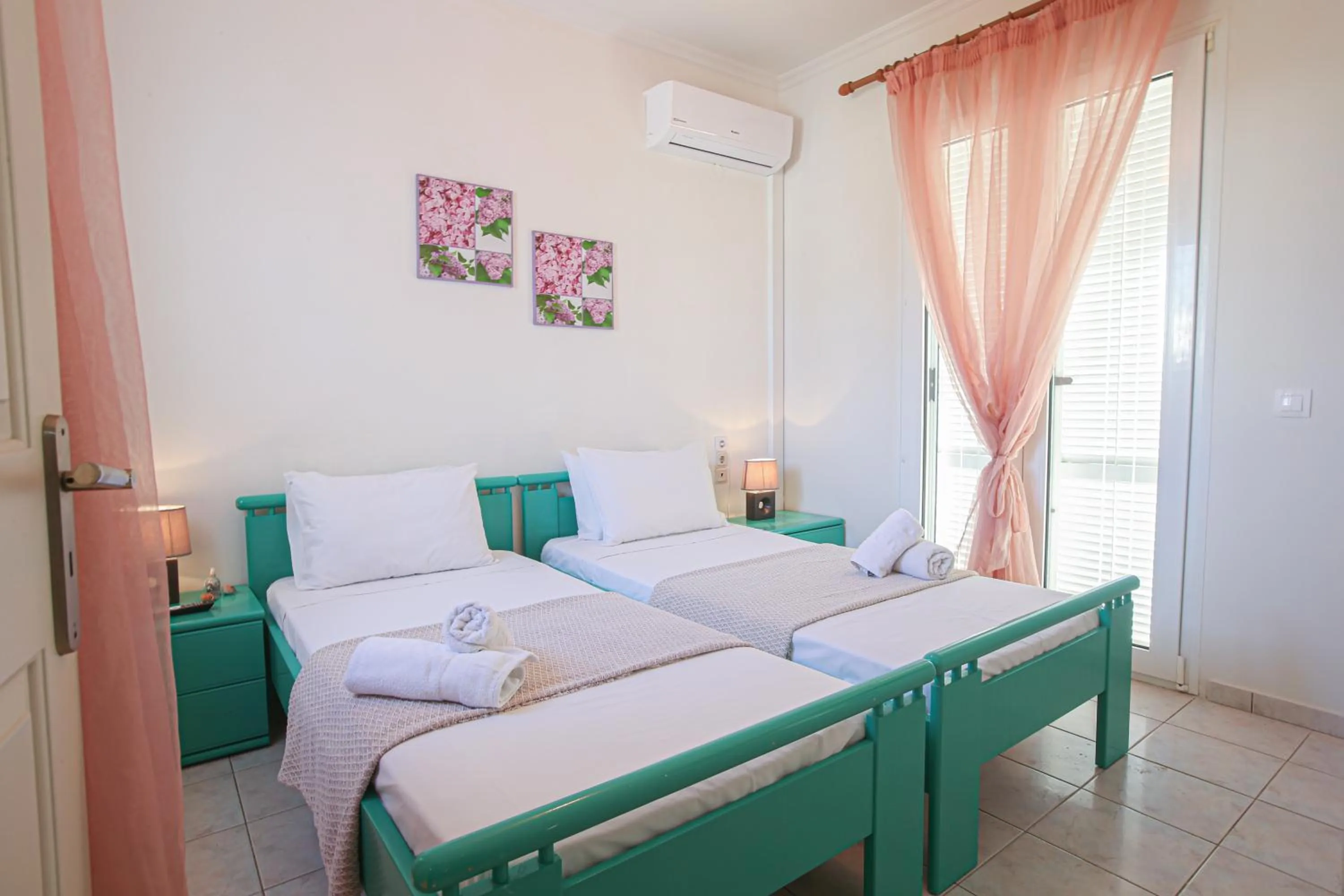 Bedroom, Bed in S&C Kosmos Beach Resort