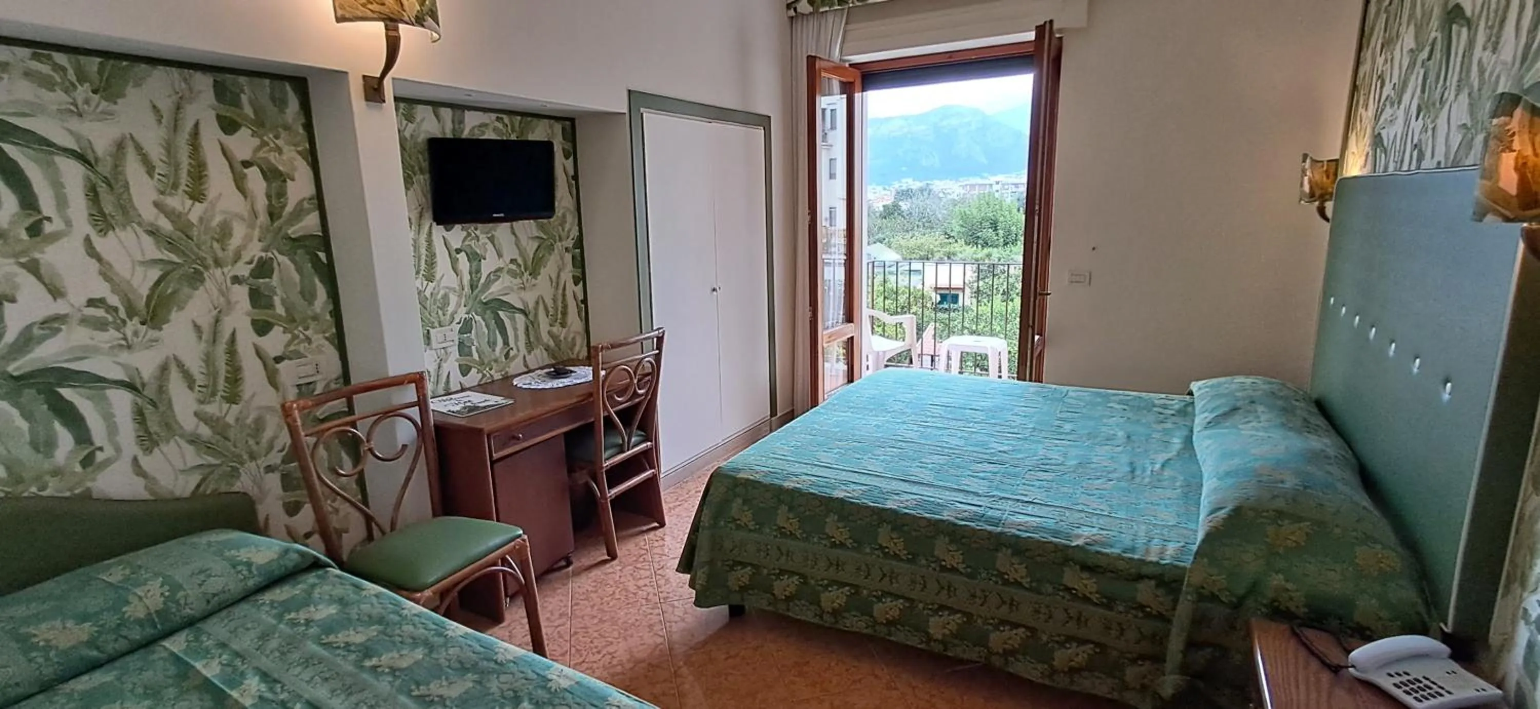 Bed in Hotel Girasole