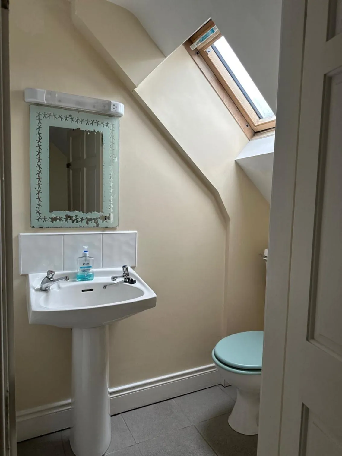 The Grapevine Hostel