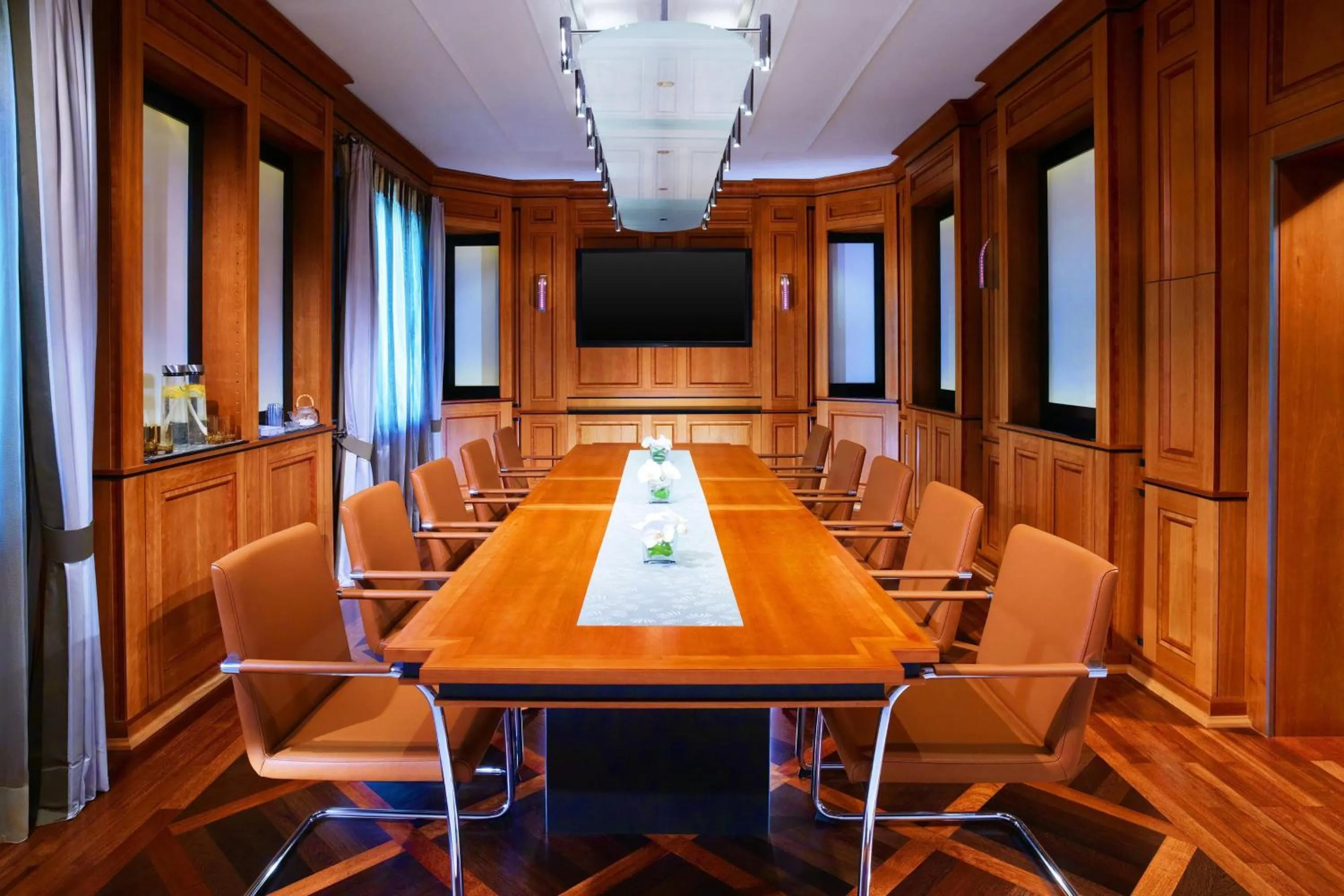 Meeting/conference room in The Westin Grand Frankfurt