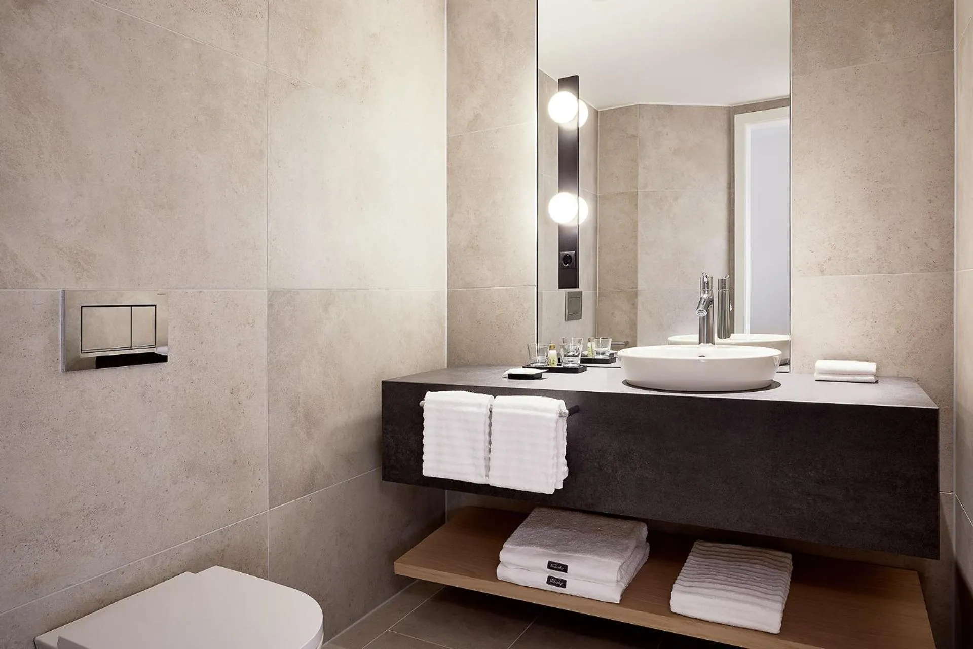 Bathroom in The Westin Grand Frankfurt