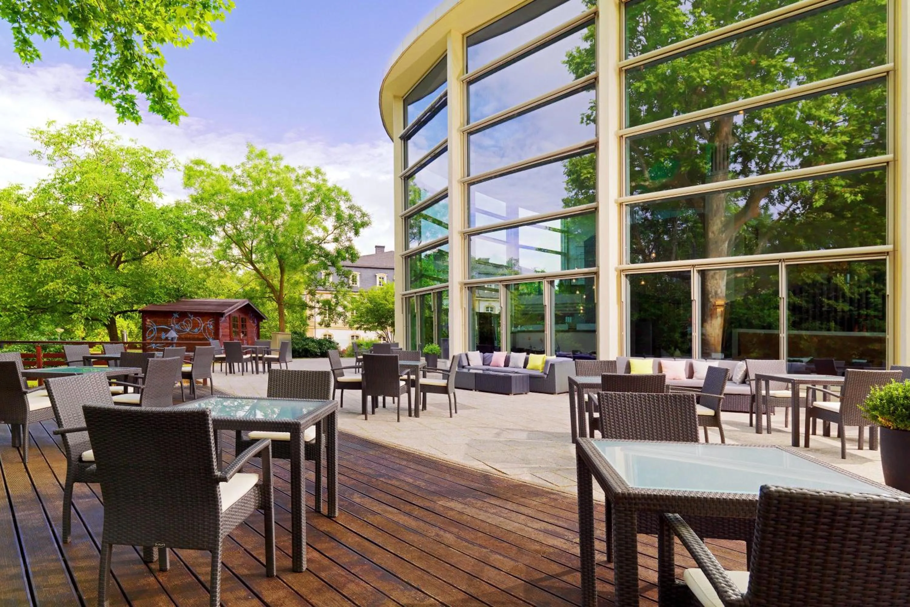 Restaurant/places to eat in Sheraton Offenbach Hotel