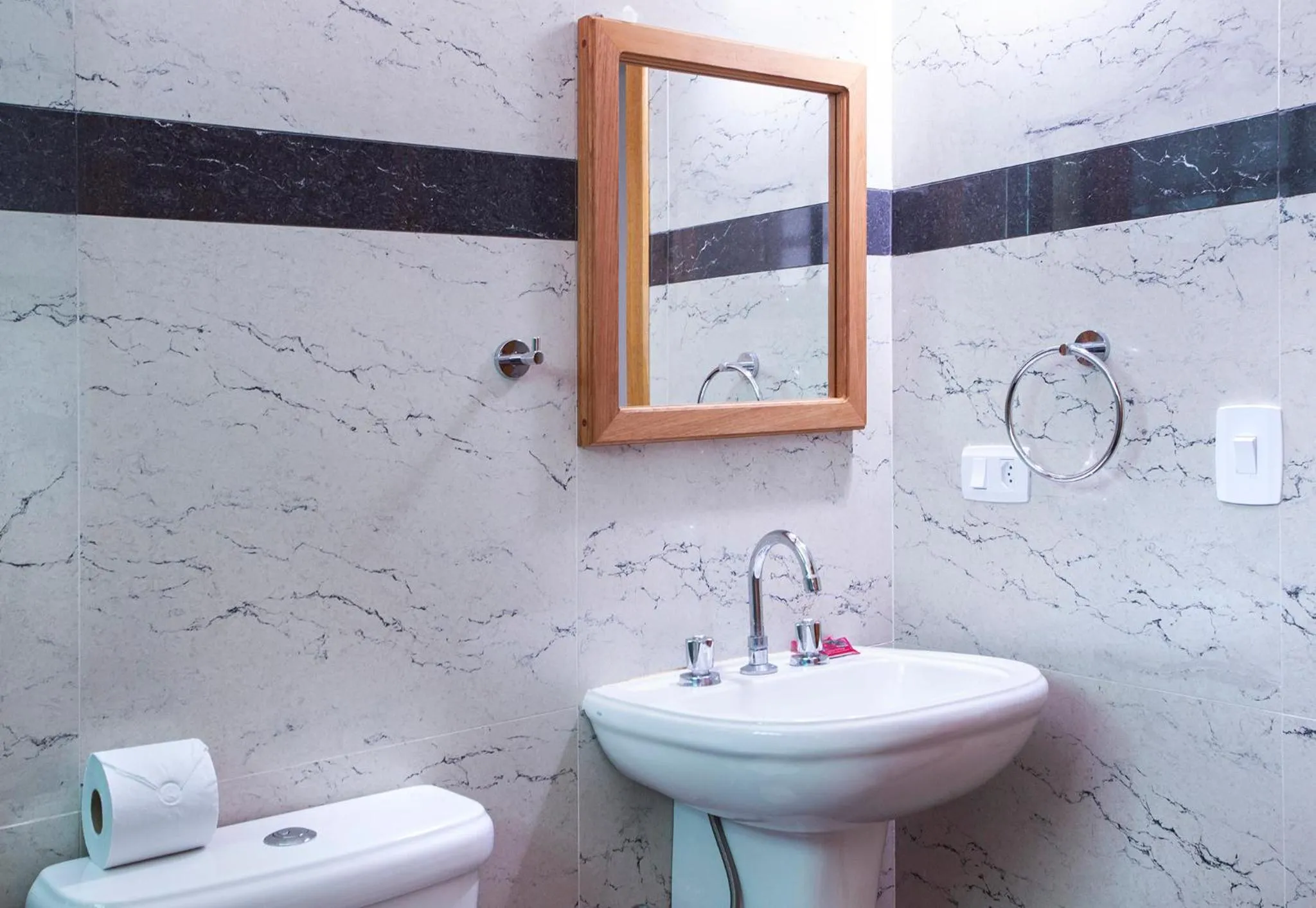 Bathroom in Pousada Guarubela Veloso