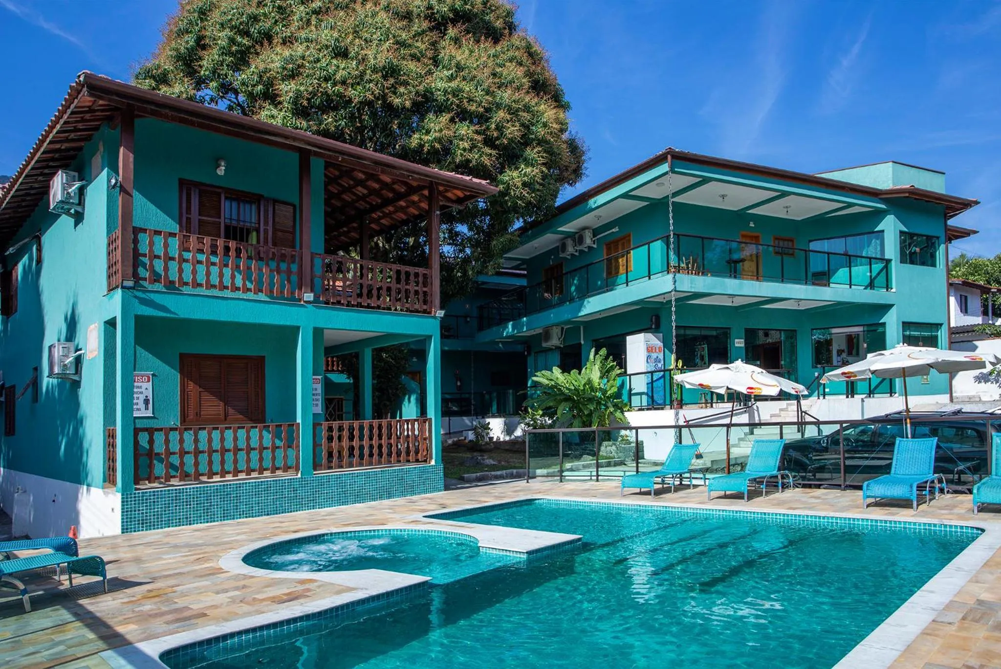 Property building in Pousada Guarubela Veloso