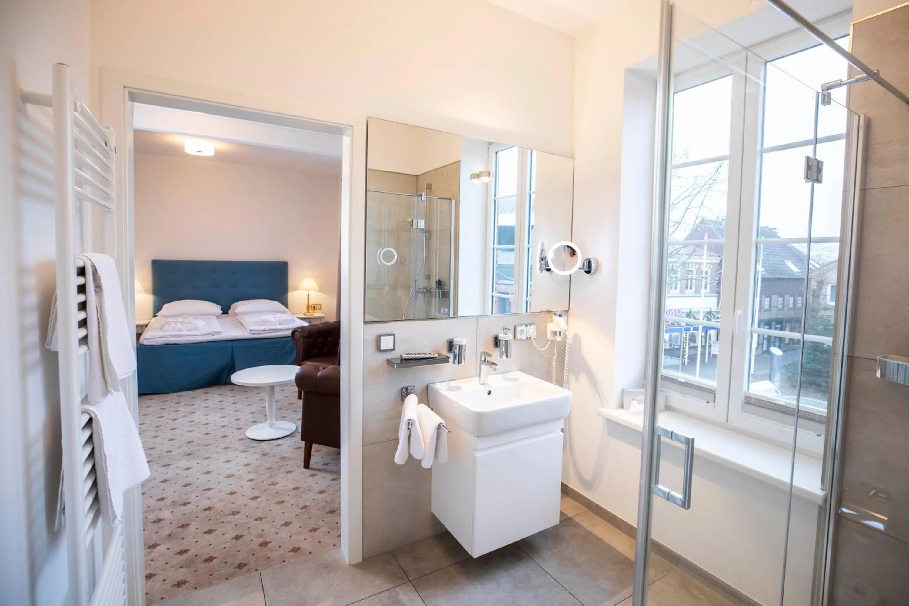 Photo of the whole room, Bed in Hotel am Rathaus