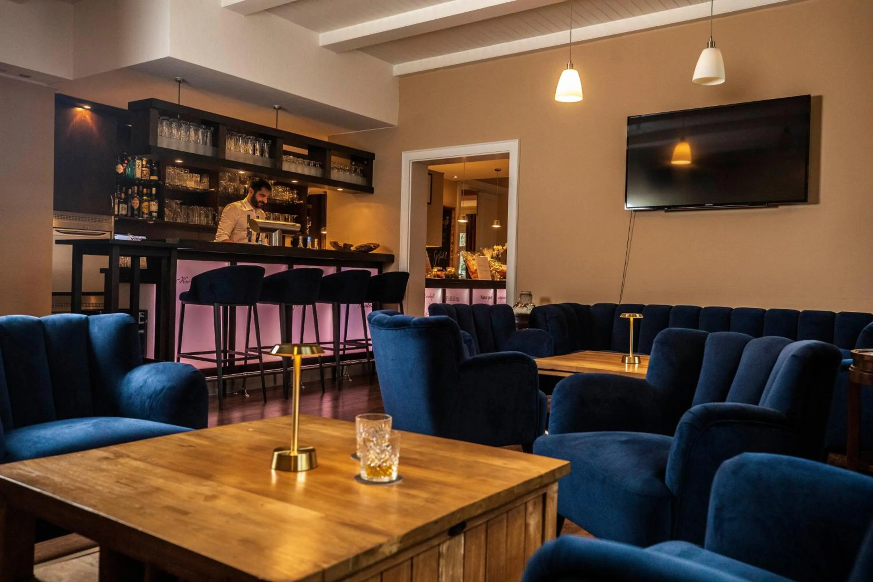 Lounge or bar in Hotel am Rathaus