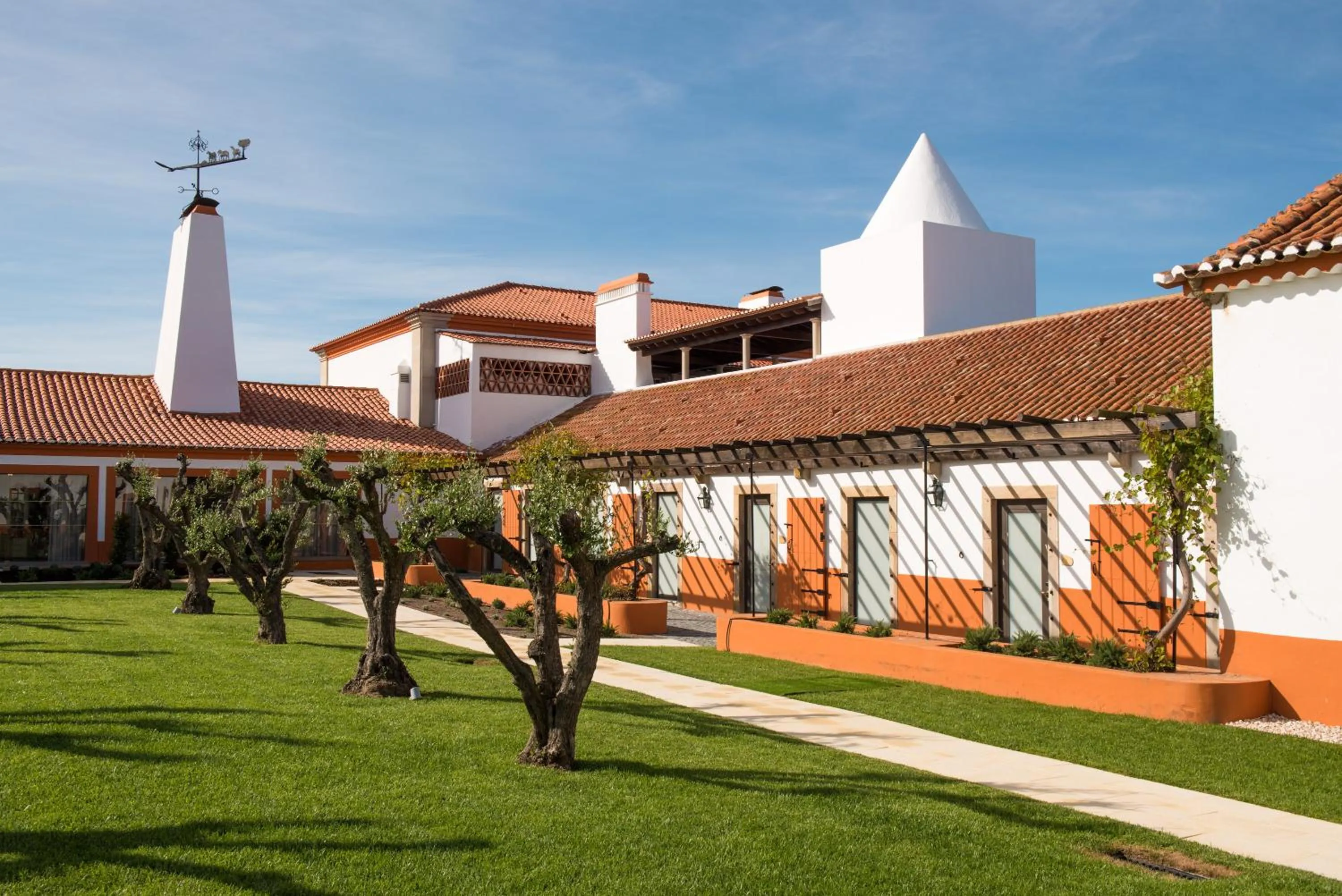 Garden in Vila Gale Collection Alter Real - Resort Equestre, Conference & Spa