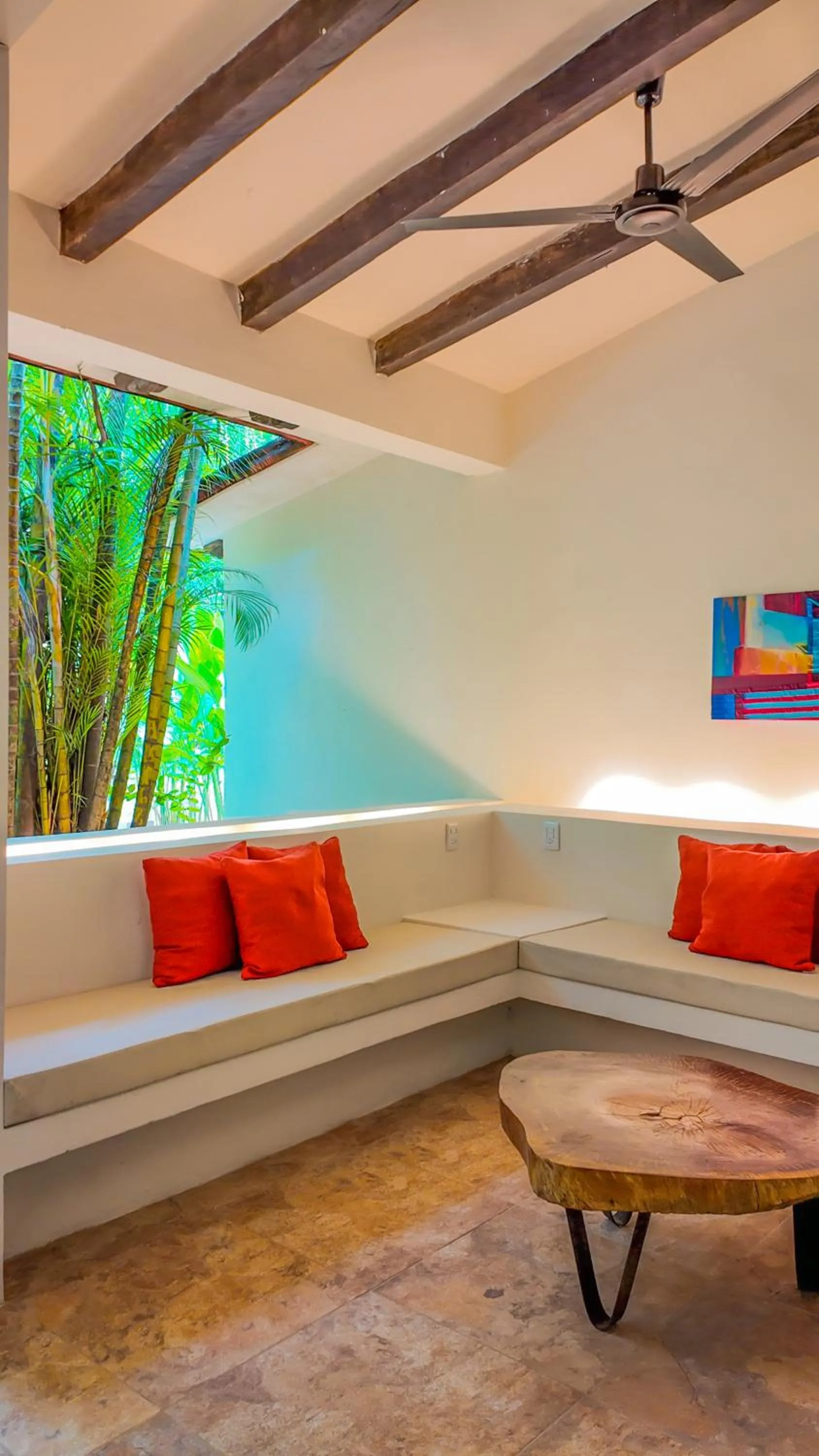 Family Suite in Hotel Maya Bell