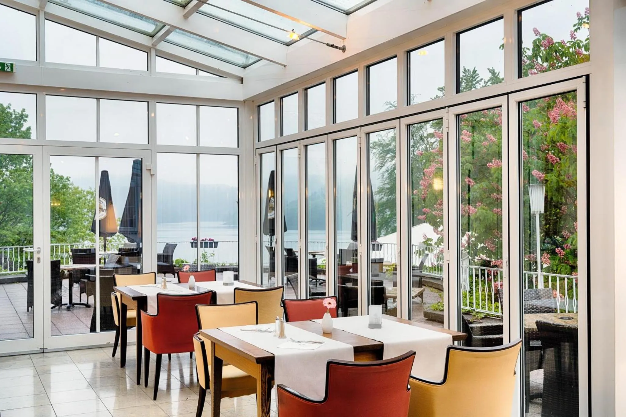 Restaurant/places to eat in Welcome Hotel Meschede Hennesee