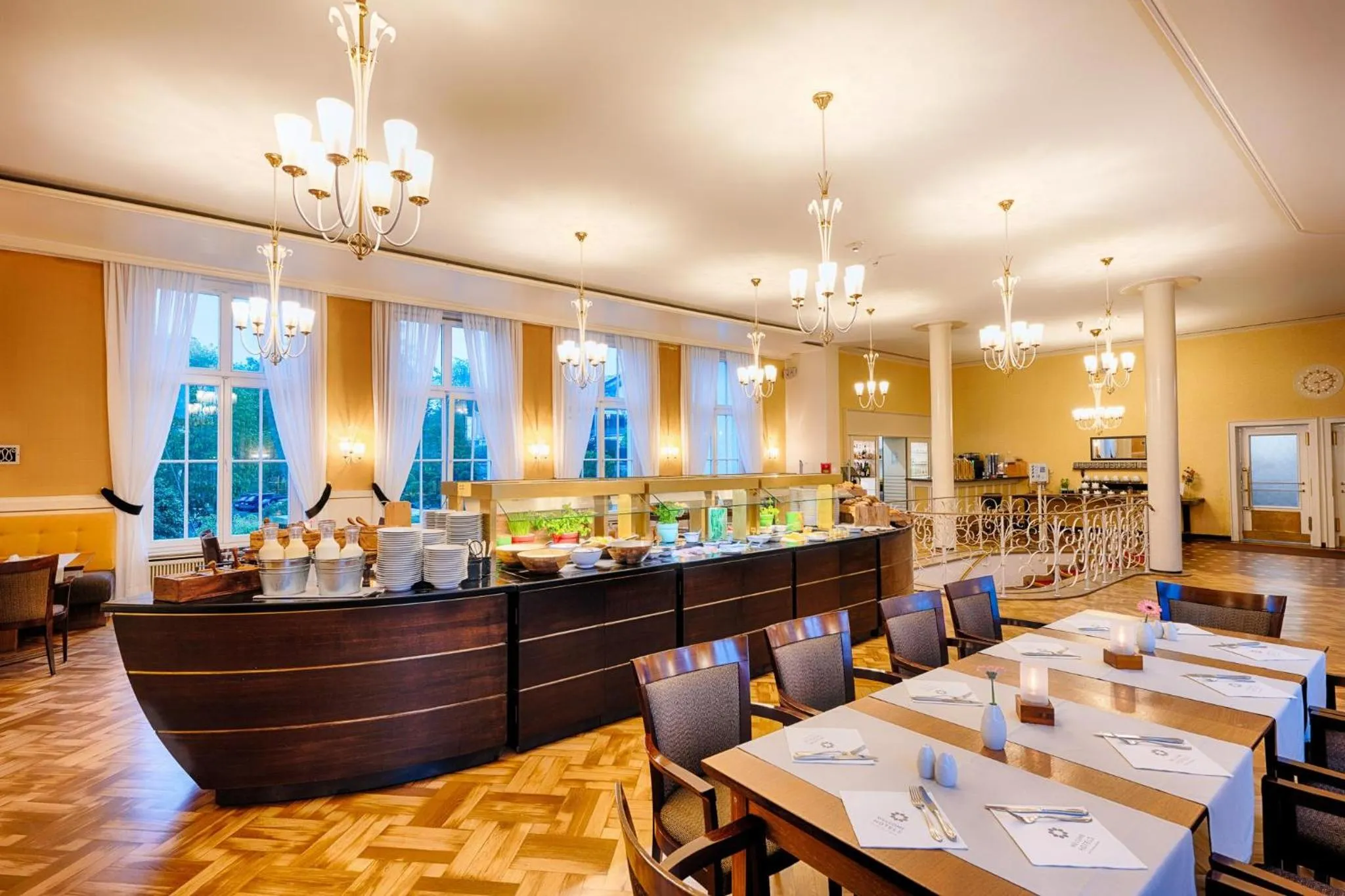 Restaurant/places to eat in Welcome Hotel Meschede Hennesee