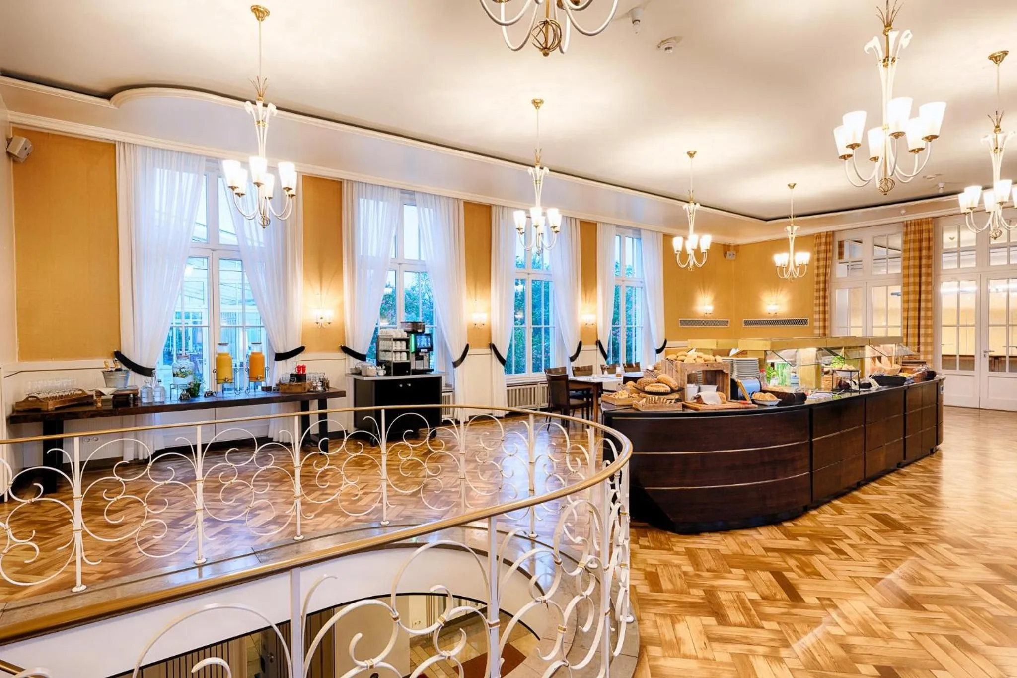 Restaurant/places to eat in Welcome Hotel Meschede Hennesee