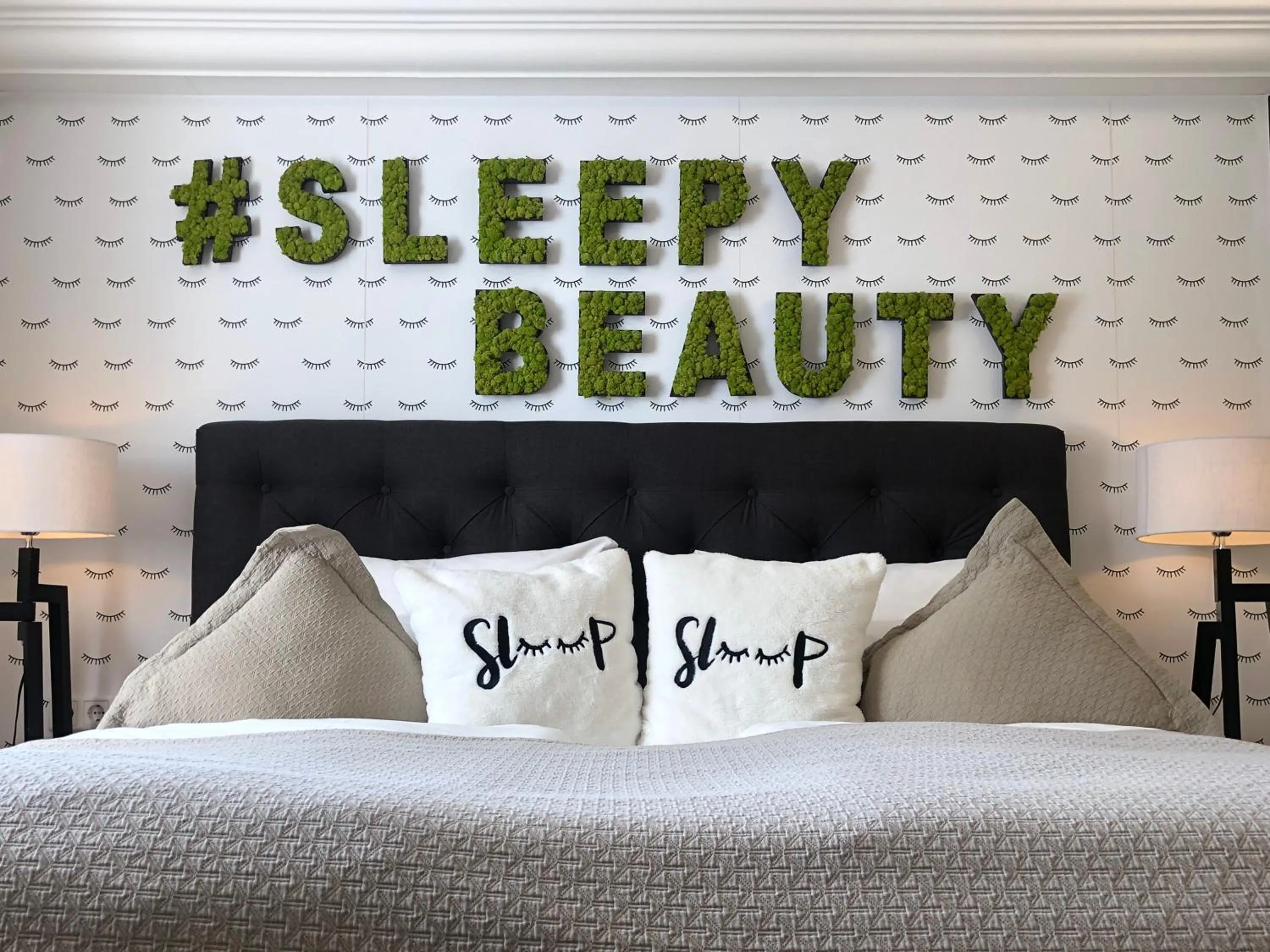 Bed in BLOCK Hotel & Living