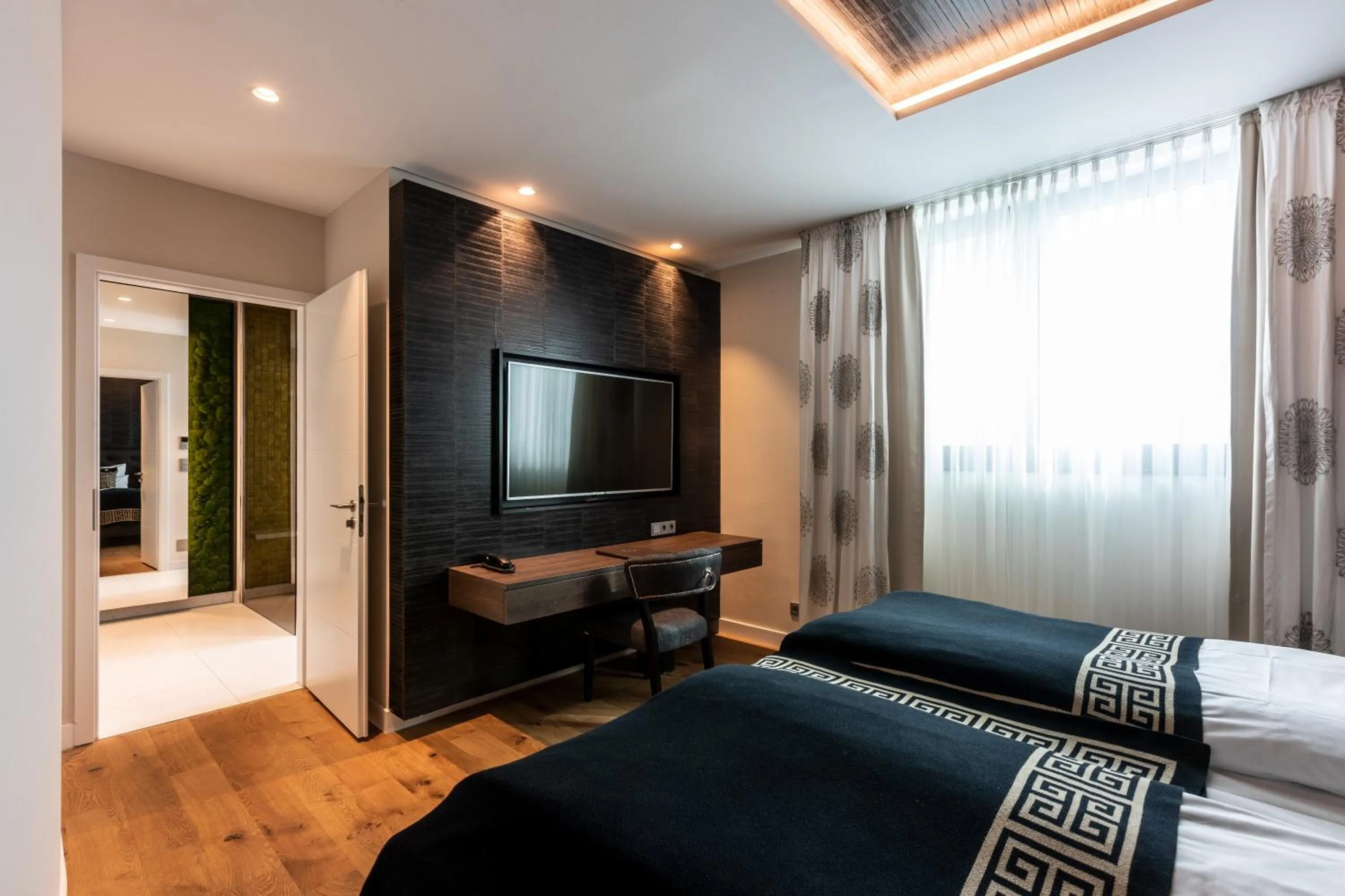 Photo of the whole room, Bed in BLOCK Hotel & Living