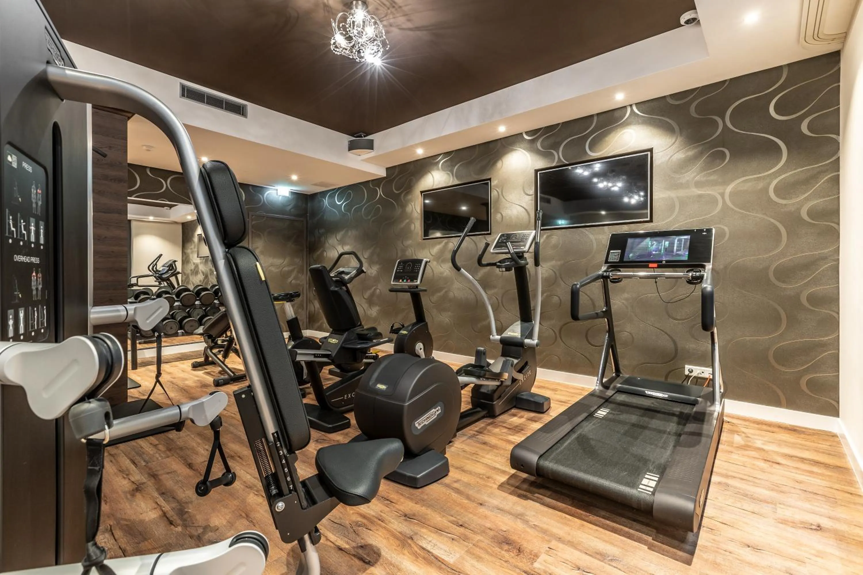 Fitness centre/facilities in BLOCK Hotel & Living
