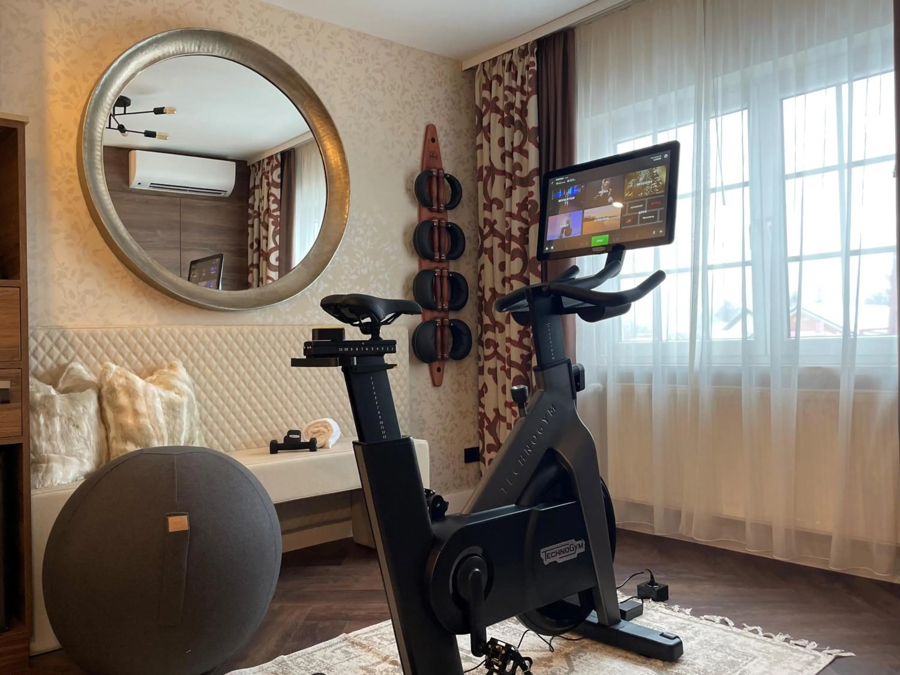 Fitness centre/facilities in BLOCK Hotel & Living