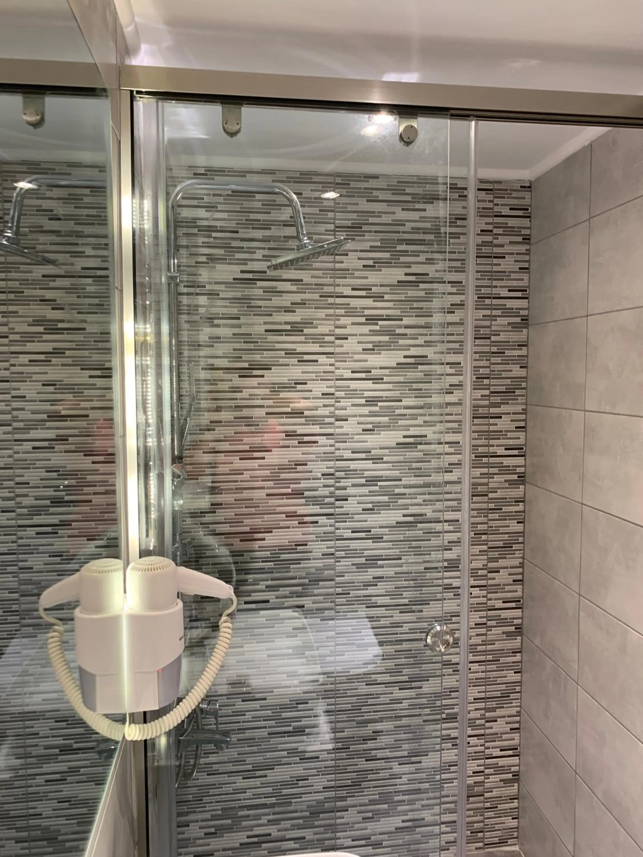 Bathroom in Pals Studios Pefkos