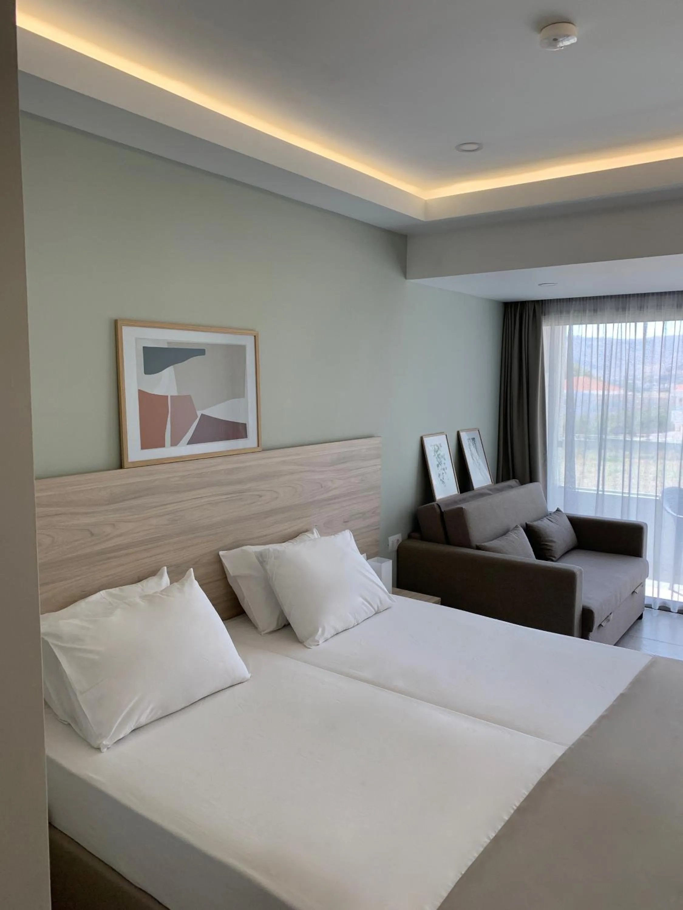 Bedroom, Bed in Pals Studios Pefkos