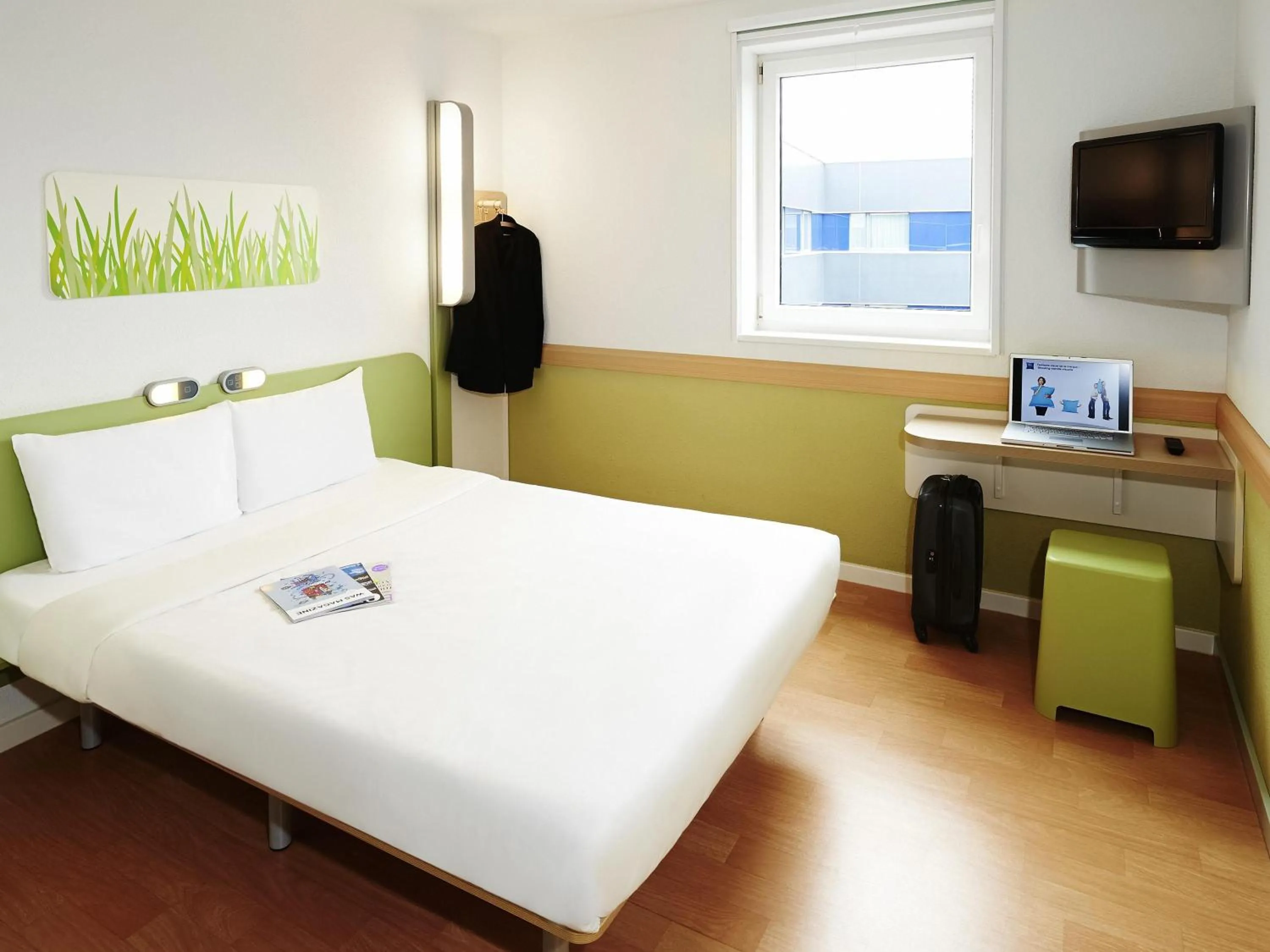 Bedroom, Bed in ibis budget Flensburg Handewitt