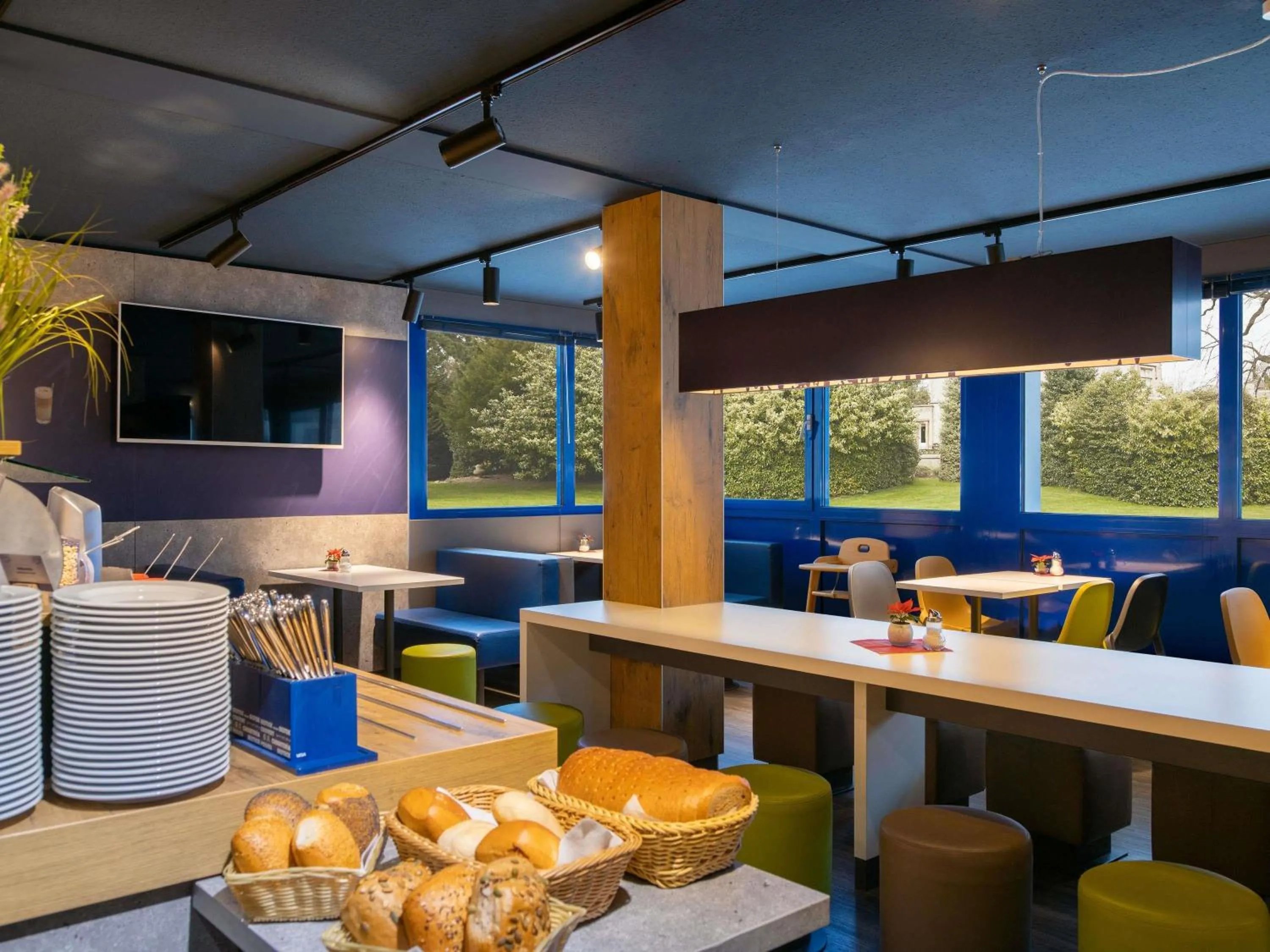 Breakfast in Ibis budget Hamburg Quickborn