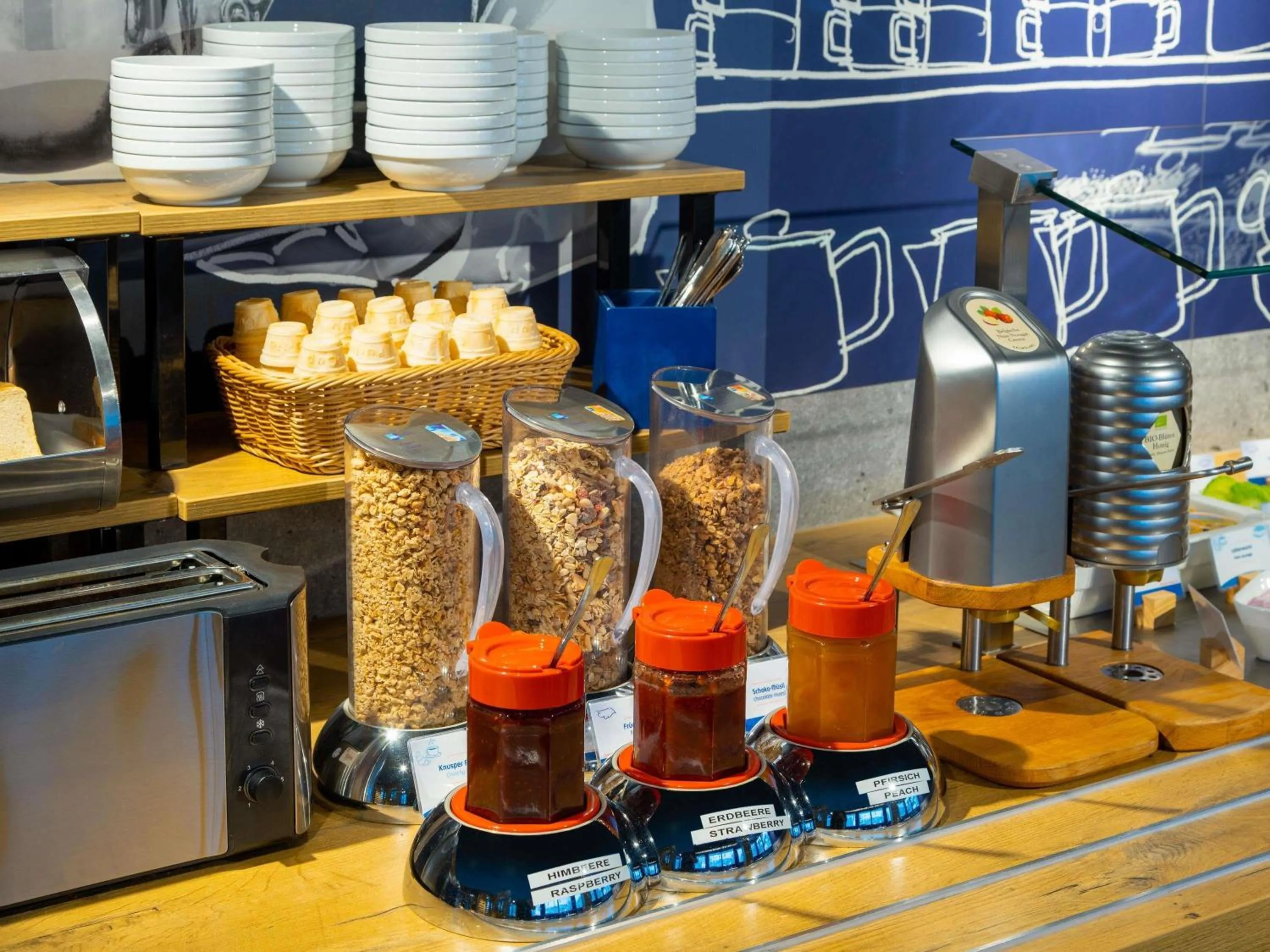 Breakfast in Ibis budget Hamburg Quickborn