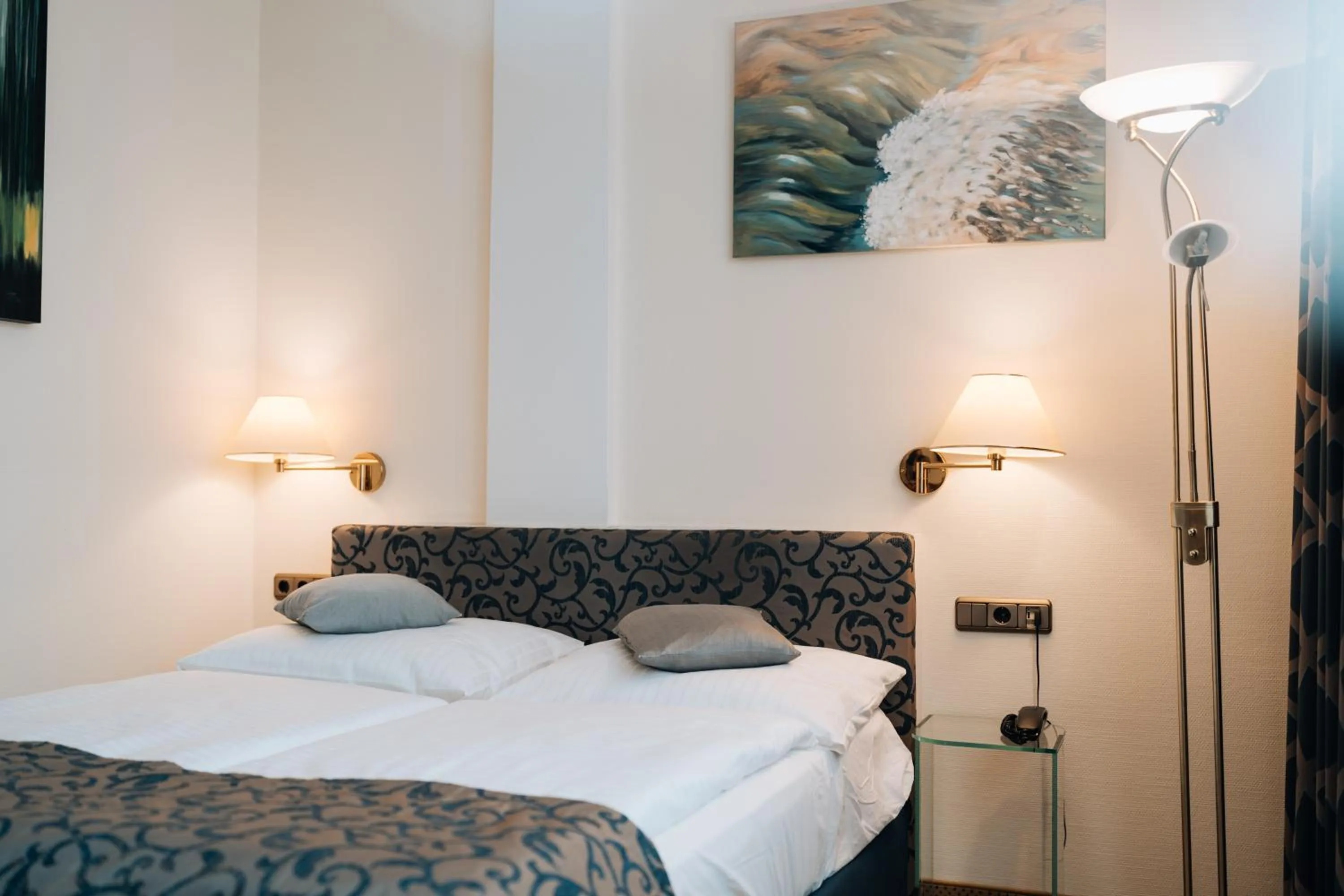 Bed in Hotel Viktoria