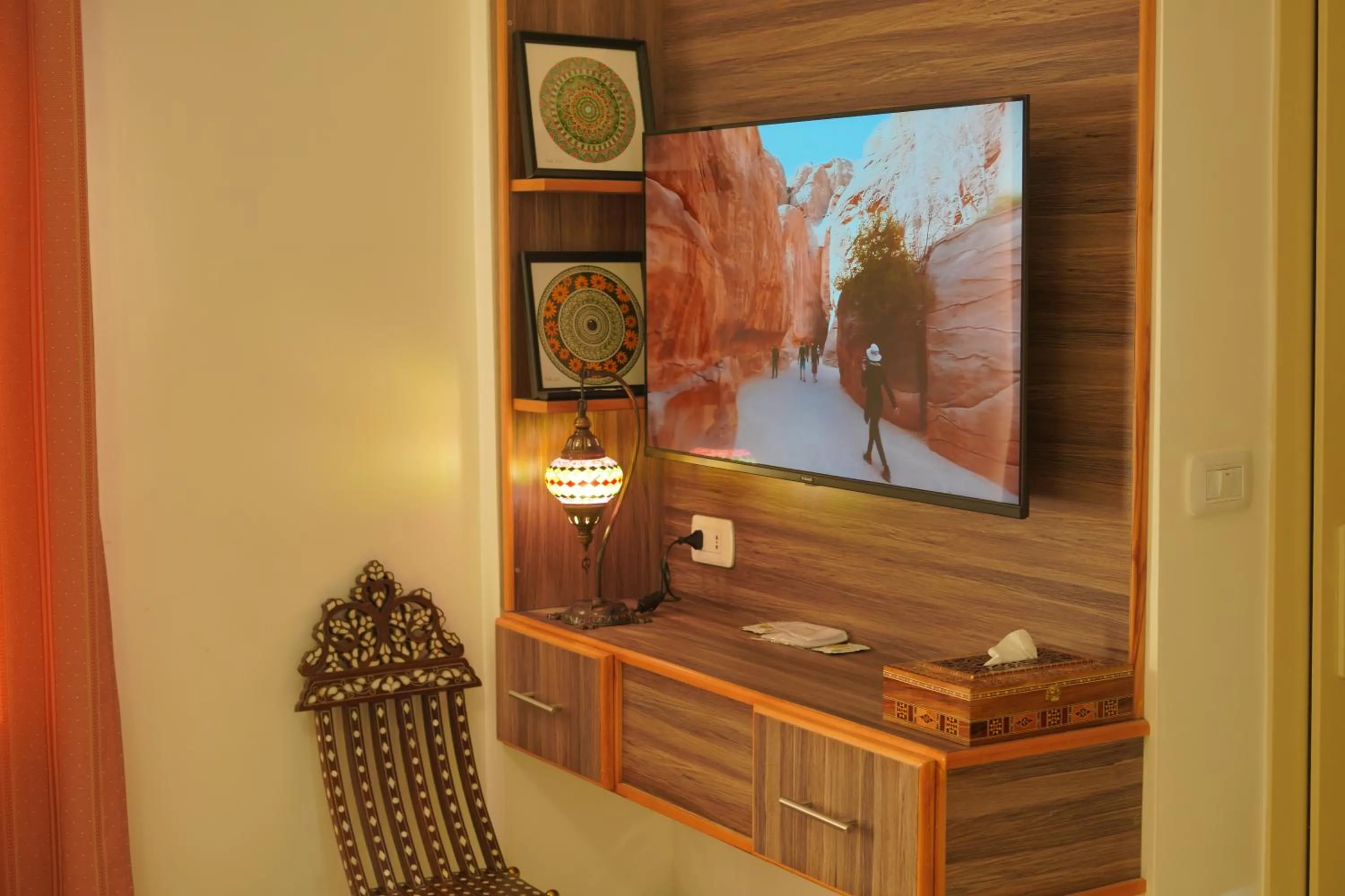 Bedroom in Petra Plaza Hotel