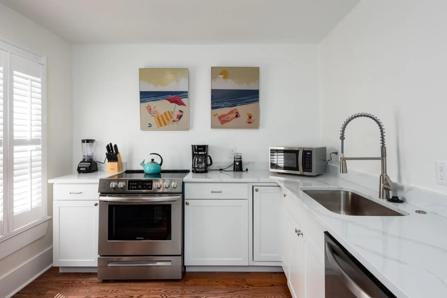 Coffee/tea facilities in The Quarters on Spring