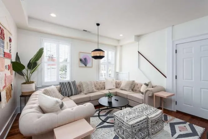 Living room in The Quarters on Spring