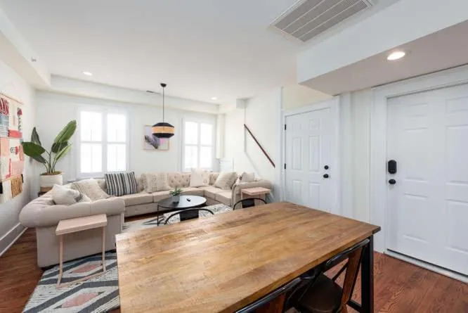 Living room in The Quarters on Spring