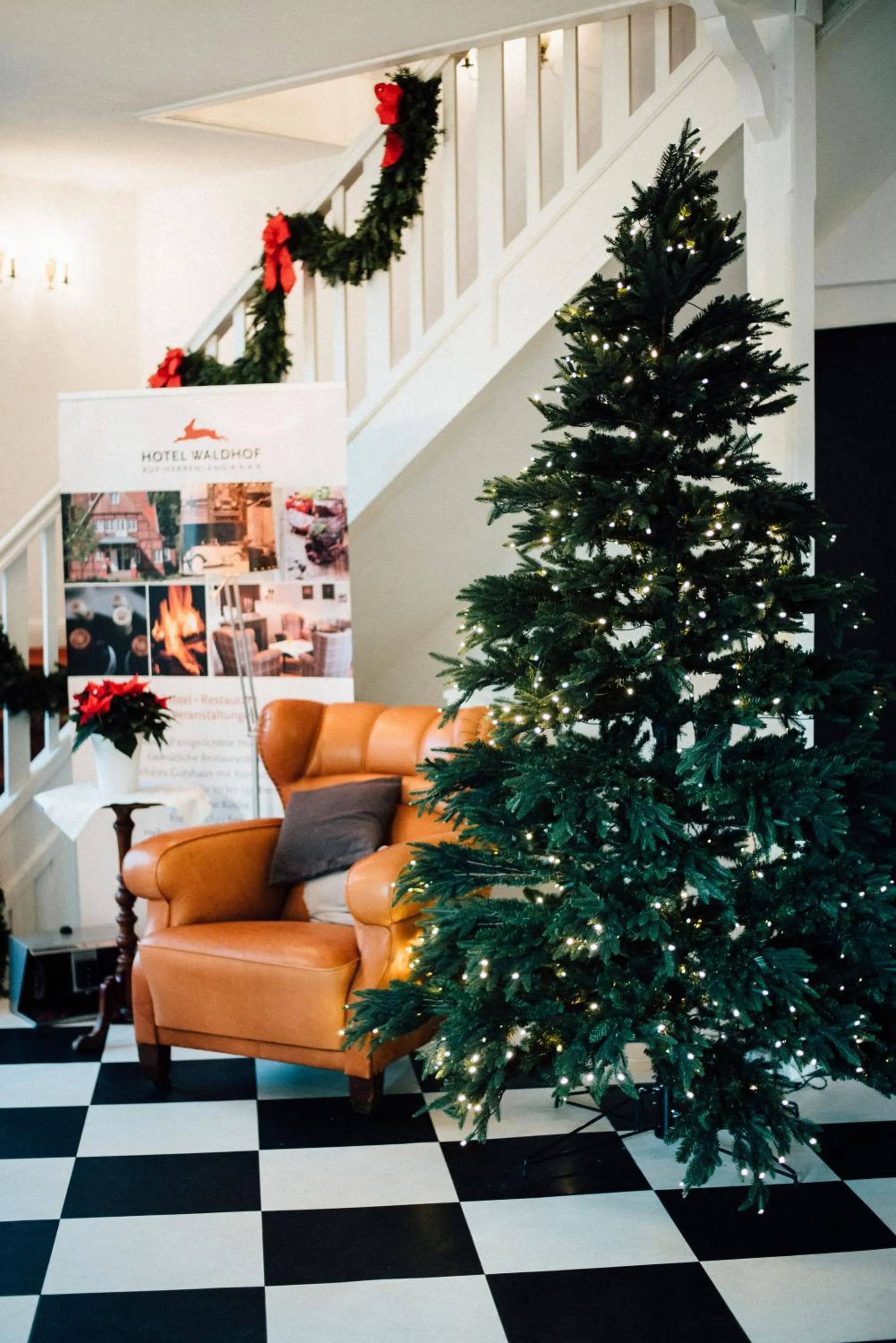 Lobby or reception in Hotel Waldhof auf Herrenland