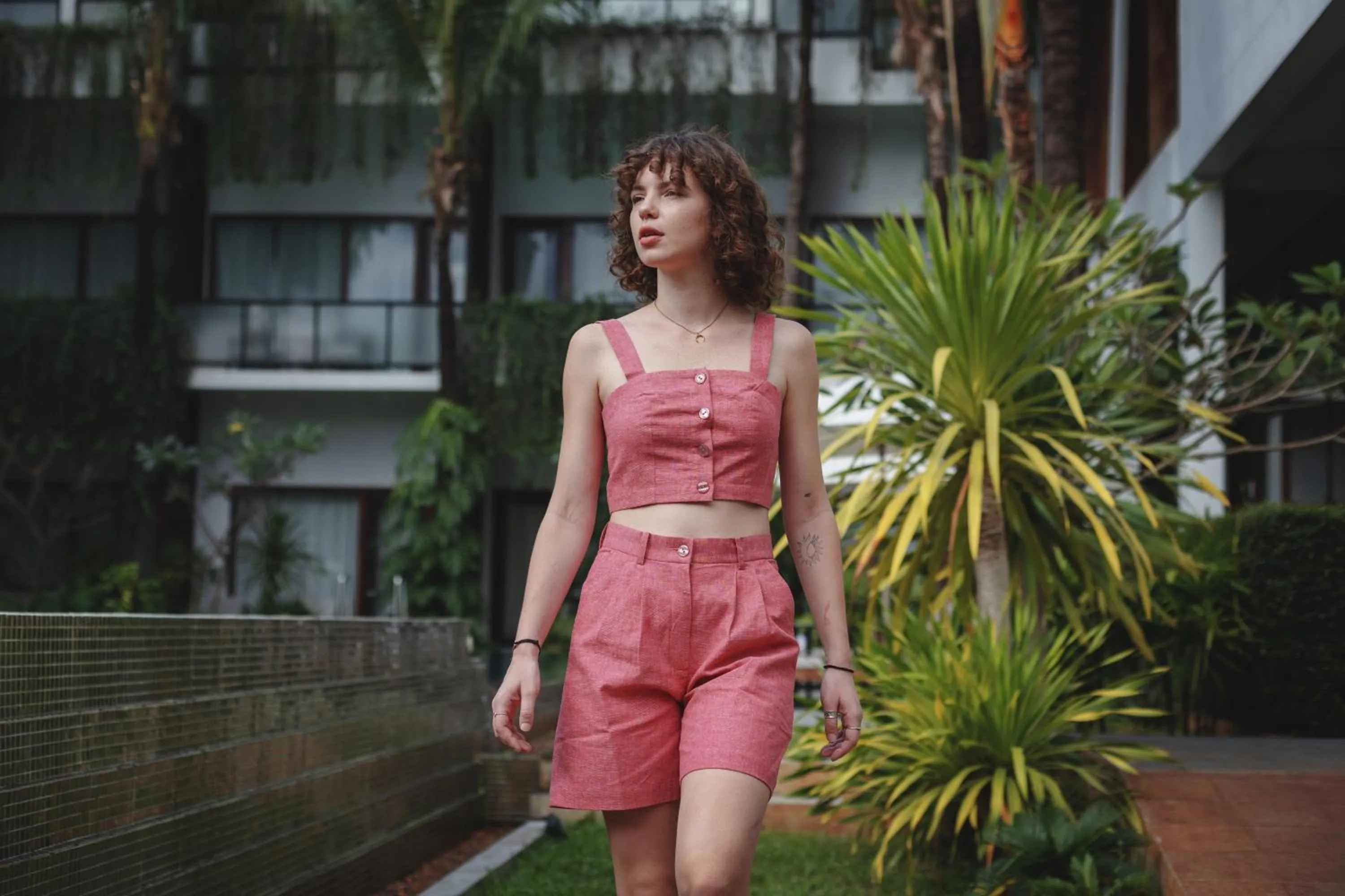 Swimming pool in Shintana Saya La Maison