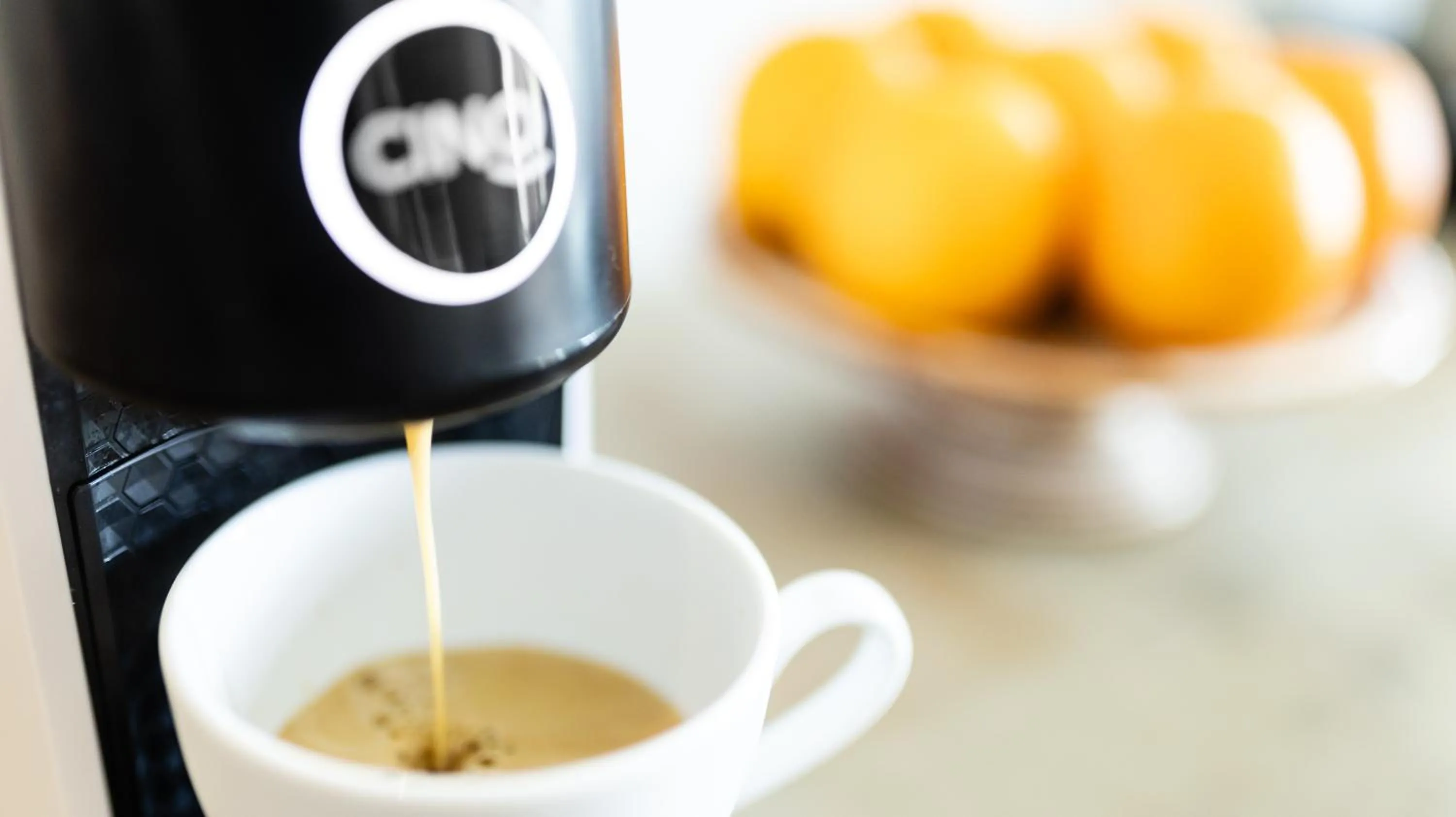 Coffee/tea facilities in Shintana Saya La Maison