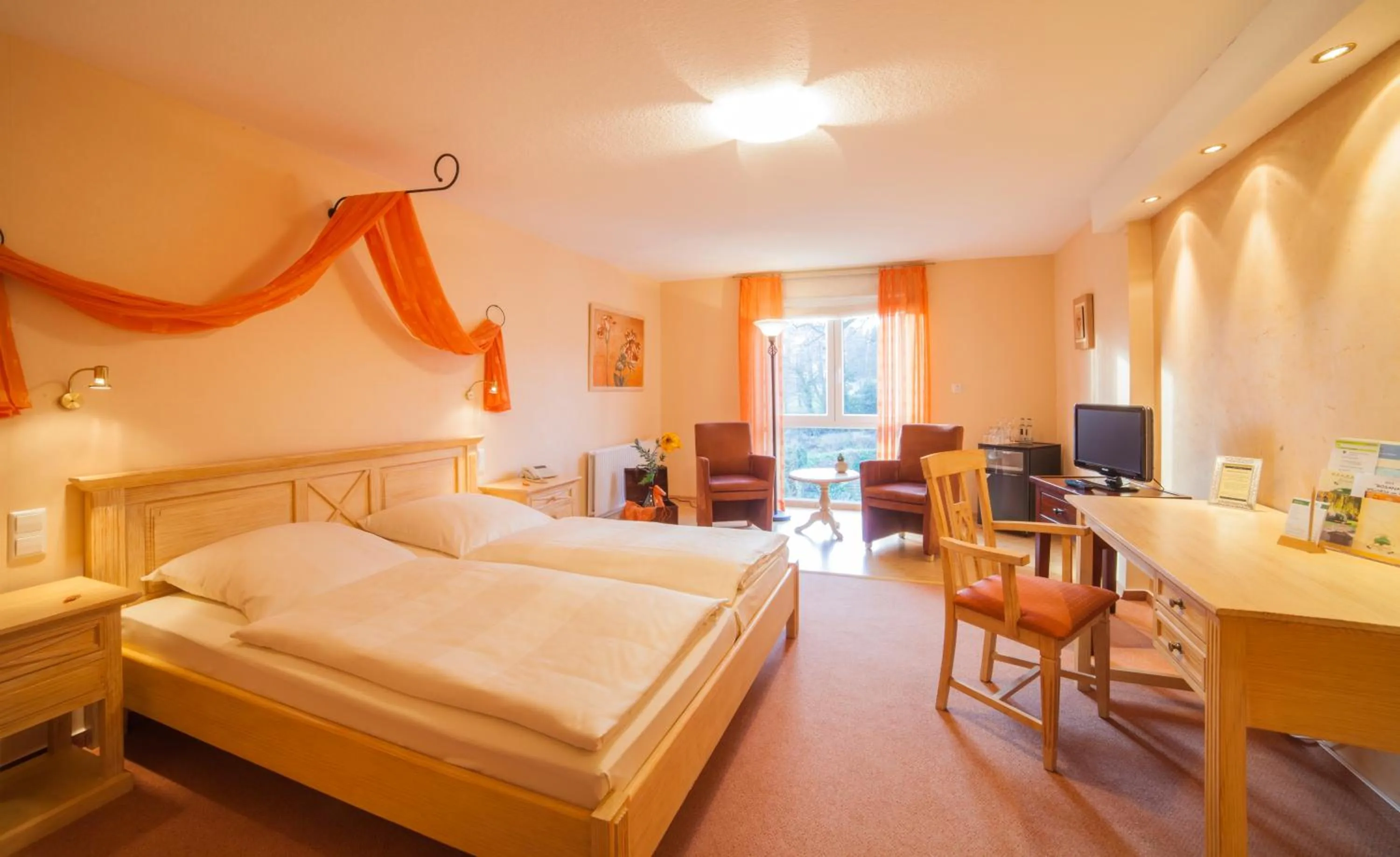 Day, Bed in Hotel Backenköhler