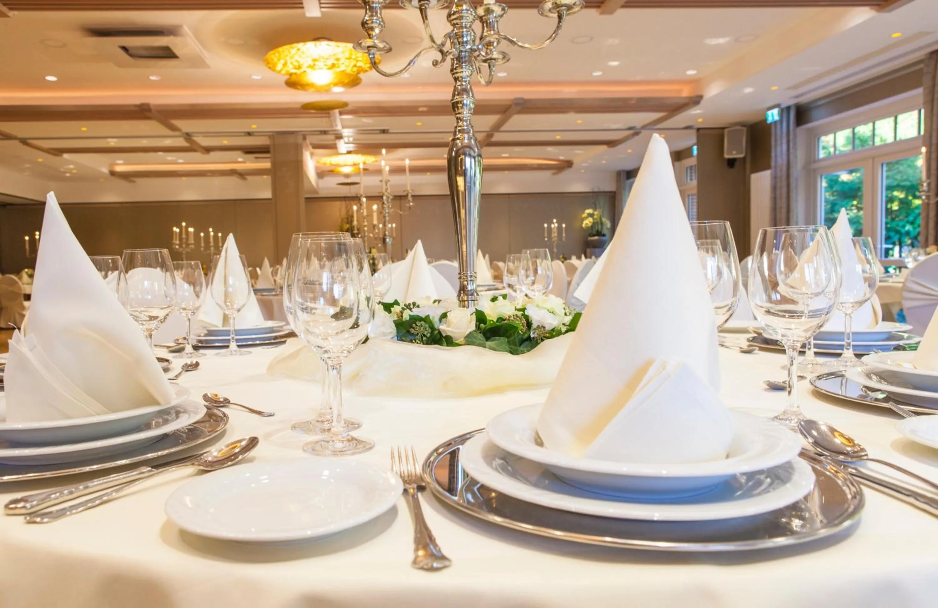 Restaurant/places to eat in Hotel Backenköhler