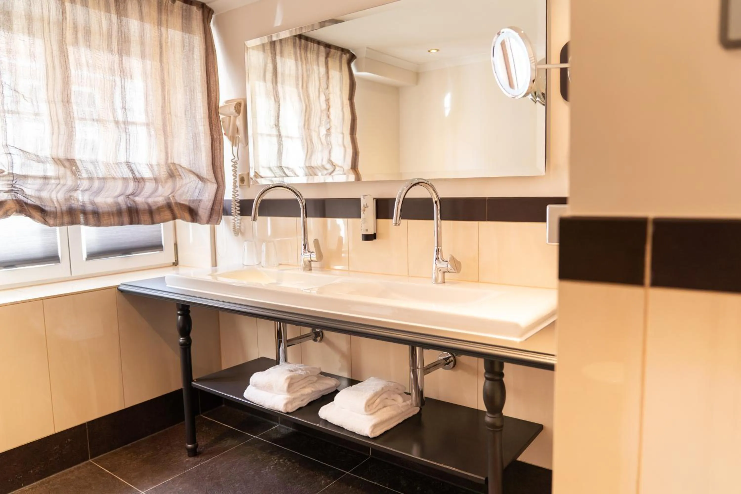 Bathroom in Schloss Reinach