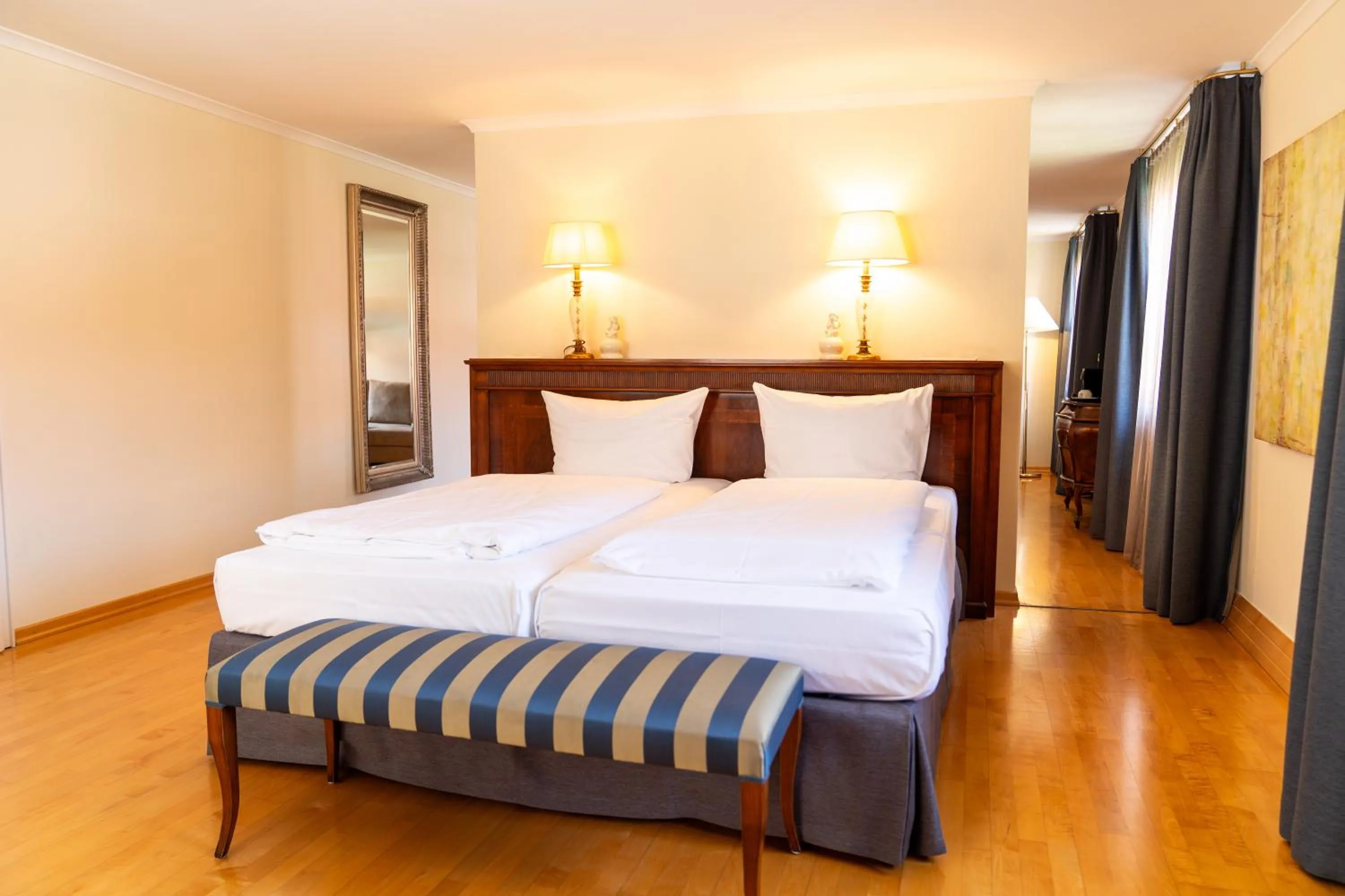 Bedroom, Bed in Schloss Reinach