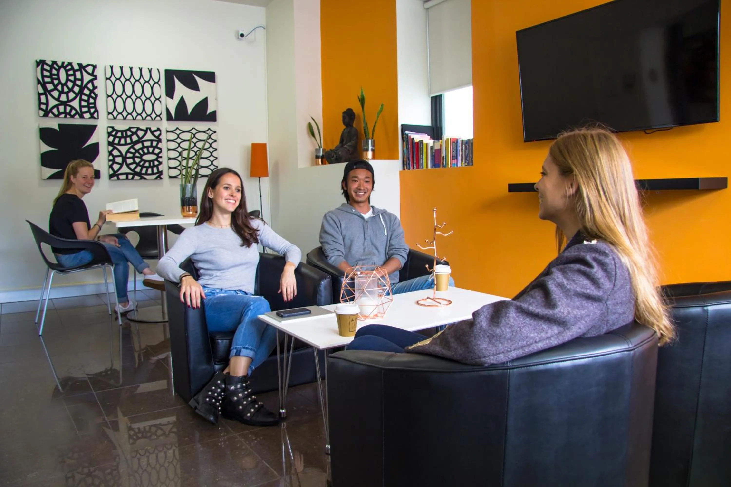 Lounge or bar in CarricHouse