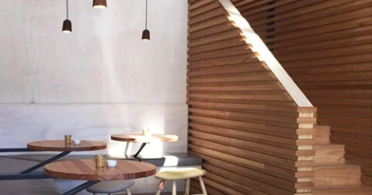 Restaurant/places to eat in CarricHouse